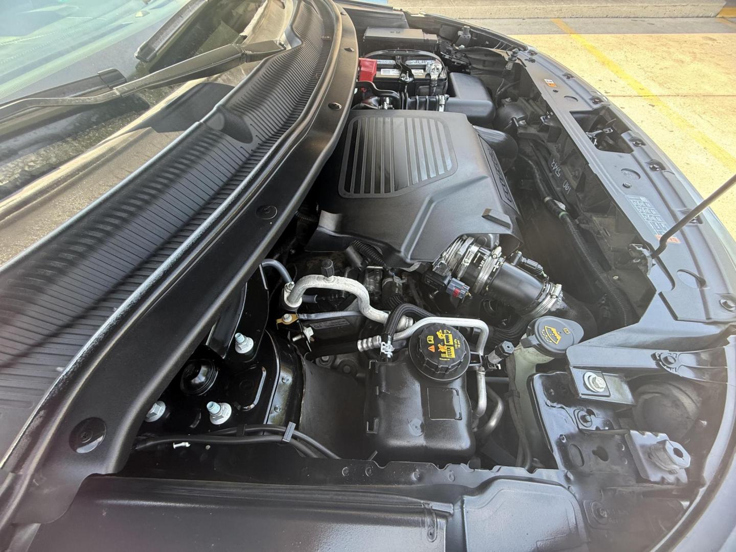 2016 Absolute Black /Medium Soft Ceramic, premium leather Ford Explorer 51920 (1FM5K8HT6GG) with an 3.5L V6 DOHC 24V engine, 6-Speed Automatic transmission, located at 2401 E Main St., Grand Prairie, TX, 75050, (972) 262-4440, 32.748981, -96.969643 - Photo#29
