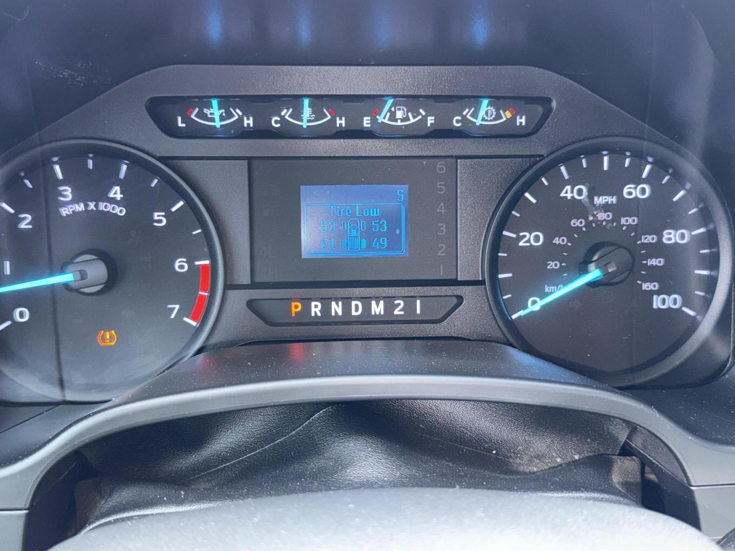 2019 Silver Spruce /Medium Earth Gray (Fleet), cloth Medium Earth Gray Ford F-350 SD 62630 (1FT8X3A60KE) with an 6.2L V8 OHV 16V engine, 6-Speed Automatic transmission, located at 2401 E Main St., Grand Prairie, TX, 75050, (972) 262-4440, 32.748981, -96.969643 - Photo#21