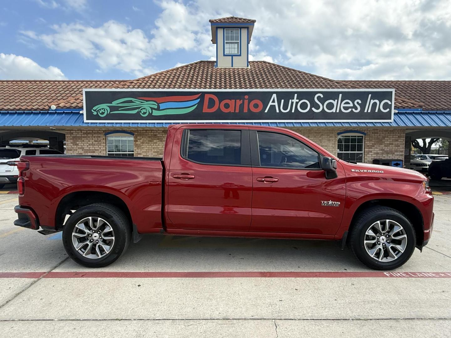 2021 Red Hot /Gideon/Very Dark Atmosphere, cloth Gideon/Very Dar Chevrolet Silverado 1500 74658 (1GCPWDEKXMZ) with an 2.7L L4 DOHC 16V TURBO engine, 6-Speed Automatic transmission, located at 2401 E Main St., Grand Prairie, TX, 75050, (972) 262-4440, 32.748981, -96.969643 - Photo#25