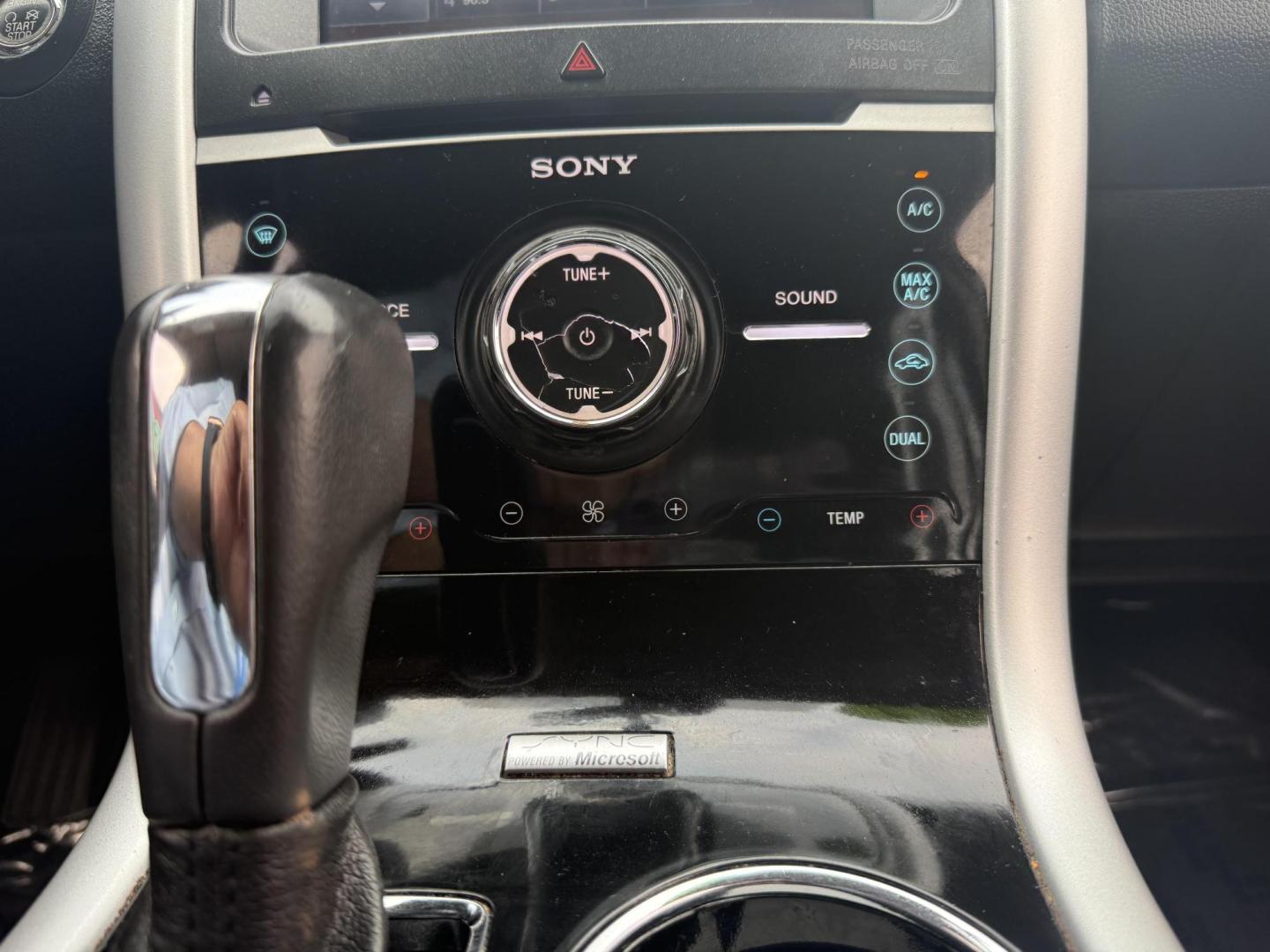 2014 Sunset Metallic /Charcoal Blk/Silver Smoke Ford Edge 47563 (2FMDK3AK2EB) with an 3.7L V6 DOHC 24V engine, 6-Speed Automatic transmission, located at 2401 E Main St., Grand Prairie, TX, 75050, (972) 262-4440, 32.748981, -96.969643 - Photo#11