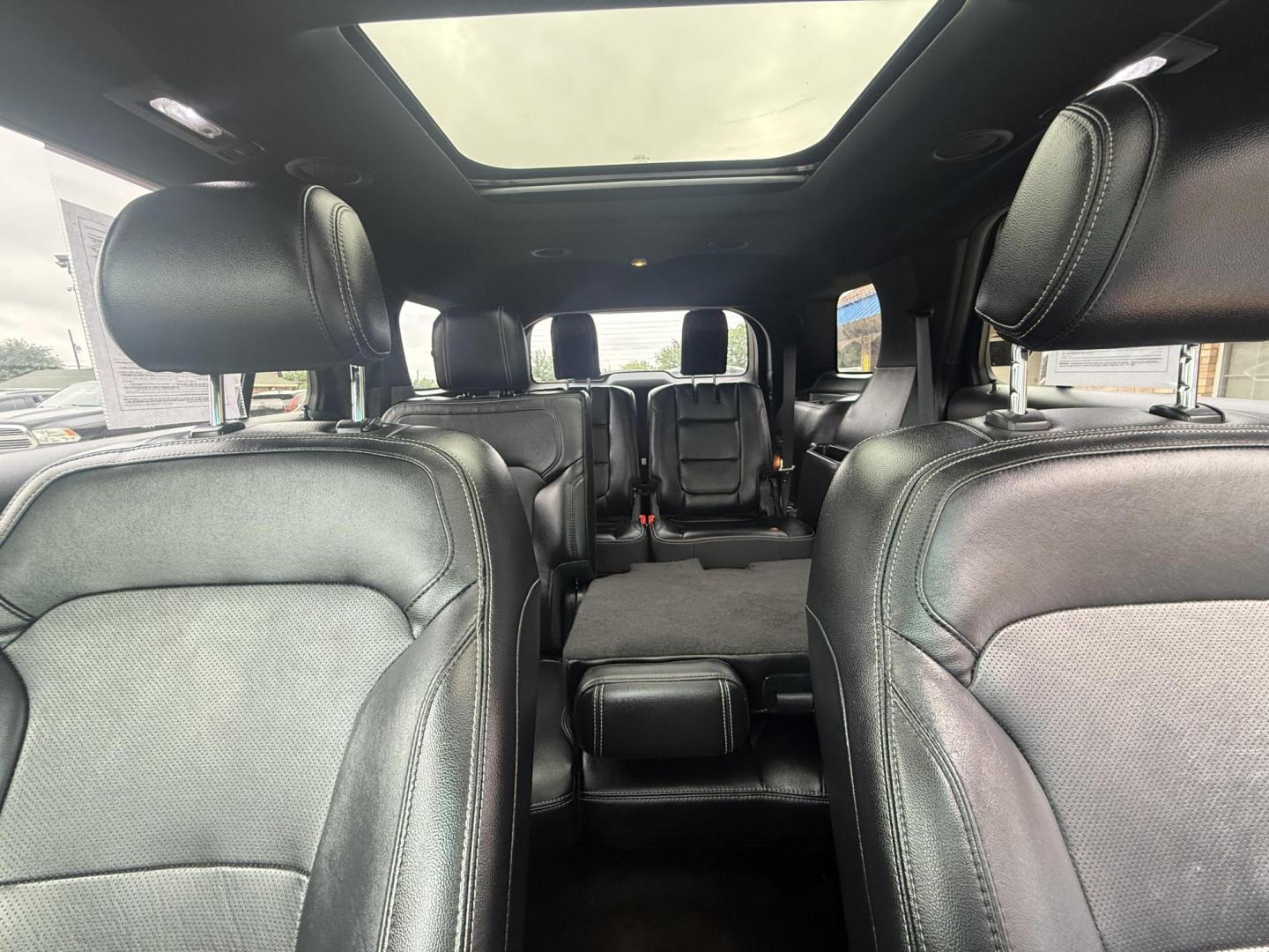 2016 Absolute Black /Ebony Black, premium leather Medium Light Camel, p Ford Explorer 51917 (1FM5K7F87GG) with an 3.5L V6 DOHC 24V engine, 6-Speed Automatic transmission, located at 2401 E Main St., Grand Prairie, TX, 75050, (972) 262-4440, 32.748981, -96.969643 - Photo#29