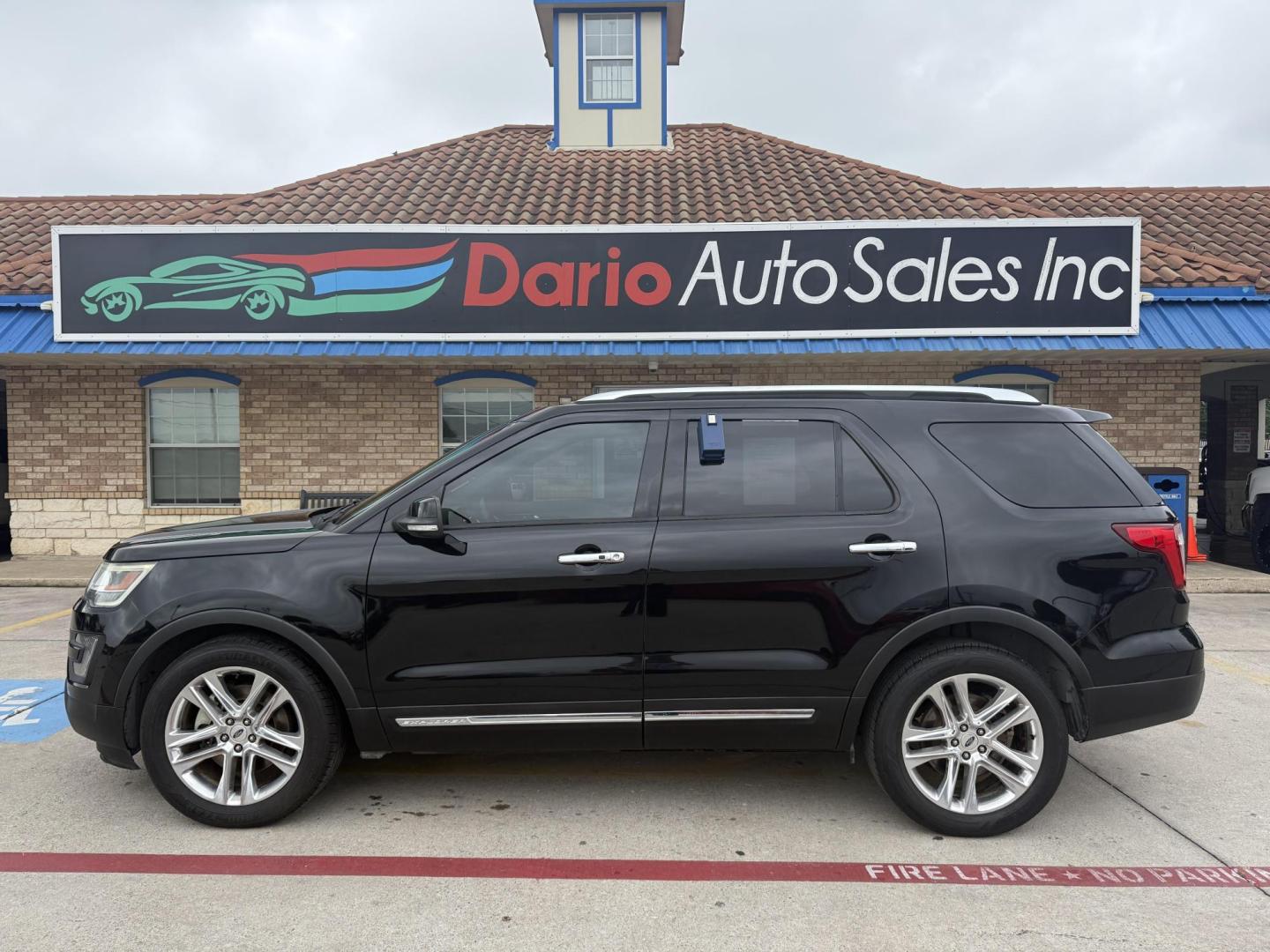 2016 Absolute Black /Ebony Black, premium leather Medium Light Camel, p Ford Explorer 51917 (1FM5K7F87GG) with an 3.5L V6 DOHC 24V engine, 6-Speed Automatic transmission, located at 2401 E Main St., Grand Prairie, TX, 75050, (972) 262-4440, 32.748981, -96.969643 - Photo#32
