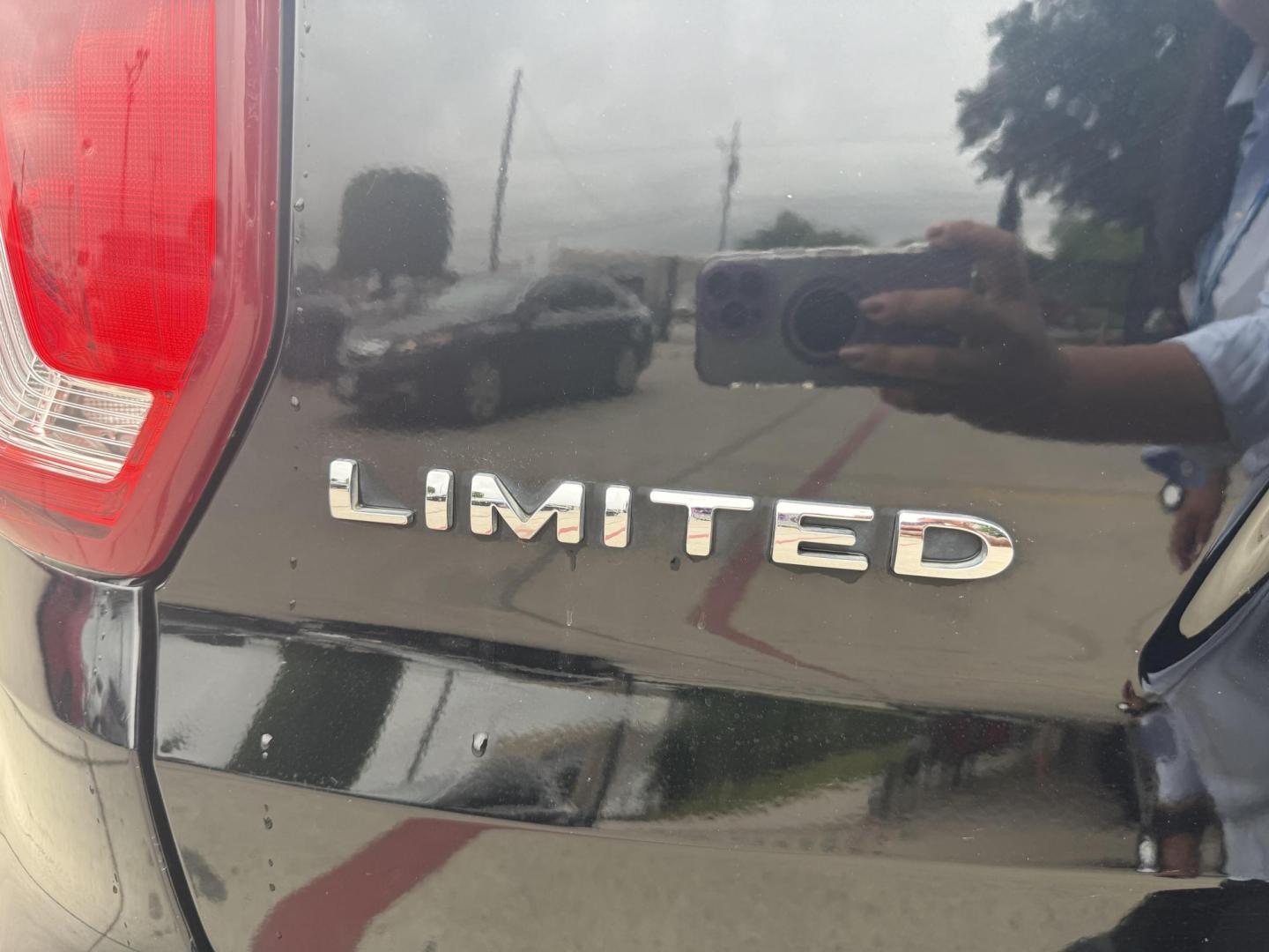 2016 Absolute Black /Ebony Black, premium leather Medium Light Camel, p Ford Explorer 51917 (1FM5K7F87GG) with an 3.5L V6 DOHC 24V engine, 6-Speed Automatic transmission, located at 2401 E Main St., Grand Prairie, TX, 75050, (972) 262-4440, 32.748981, -96.969643 - Photo#33