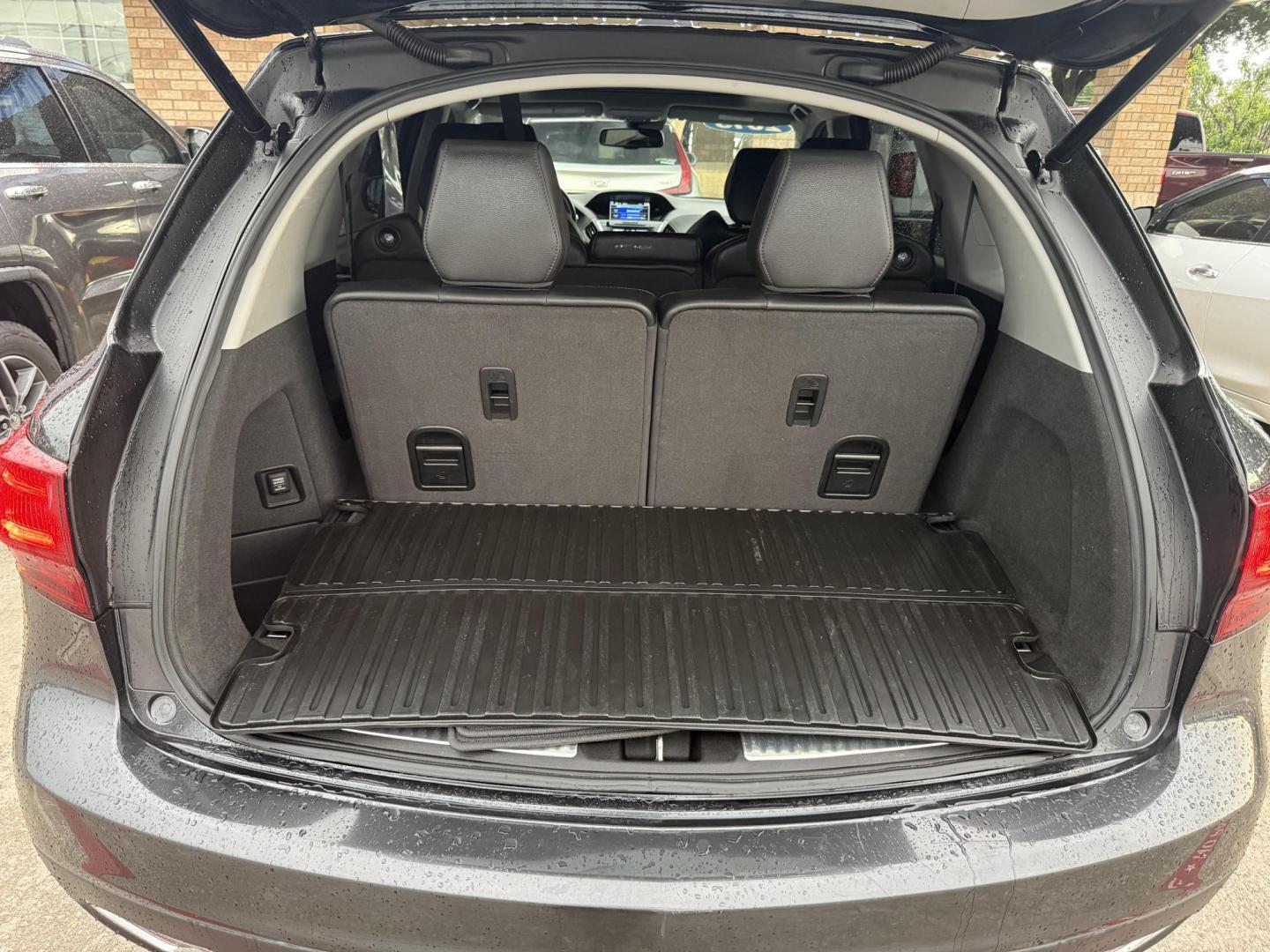 2015 Dark Cherry Pearl /Ebony Graystone Parchment Acura MDX 49611 (5FRYD3H48FB) with an 3.5L V6 SOHC 24V engine, 6-Speed Automatic transmission, located at 2401 E Main St., Grand Prairie, TX, 75050, (972) 262-4440, 32.748981, -96.969643 - Photo#23