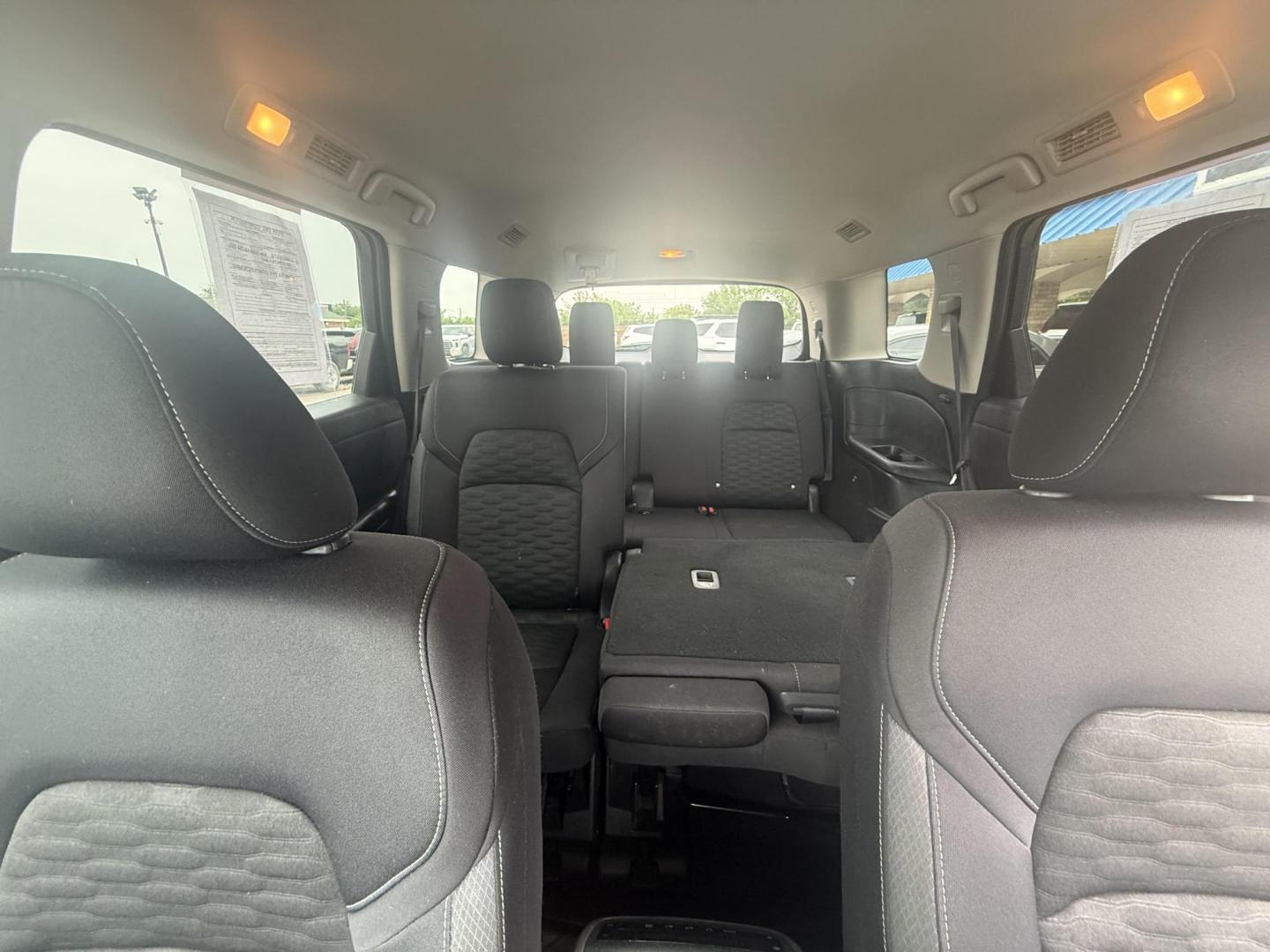 2022 Brilliant Silver Metallic /Charcoal Nissan Pathfinder 76644 (5N1DR3AA0NC) with an 3.5L V6 DOHC 24V engine, Continuously Variable Transmission transmission, located at 2401 E Main St., Grand Prairie, TX, 75050, (972) 262-4440, 32.748981, -96.969643 - Photo#22