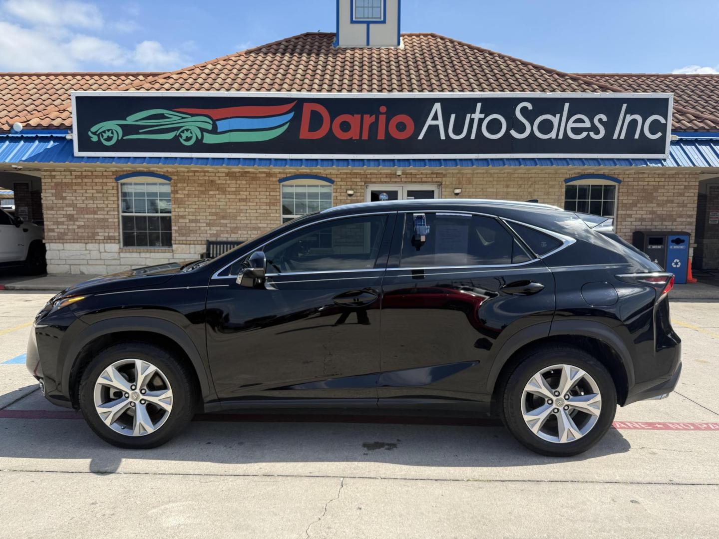 2017 Obsidian /Black, leather Black, leatherette Creme, leather C Lexus NX 200t 56387 (JTJYARBZ7H2) with an 2.0L L4 DOHC 16V engine, 6-Speed Automatic transmission, located at 2401 E Main St., Grand Prairie, TX, 75050, (972) 262-4440, 32.748981, -96.969643 - Photo#18