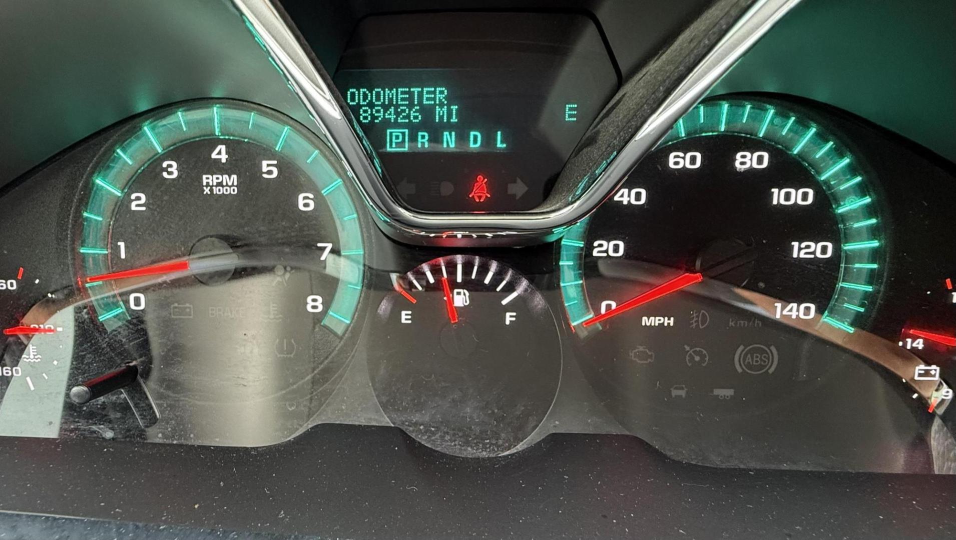 2017 Silver Ice Metallic /Dark Titanium / Light Titanium, leather Dark Titan Chevrolet Traverse 54947 (1GNKRHKDXHJ) with an 3.6L V6 DOHC 24V engine, 6-Speed Automatic transmission, located at 2401 E Main St., Grand Prairie, TX, 75050, (972) 262-4440, 32.748981, -96.969643 - Photo#19