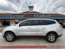 2017 Silver Ice Metallic /Dark Titanium / Light Titanium, leather Dark Titan Chevrolet Traverse 54947 (1GNKRHKDXHJ) with an 3.6L V6 DOHC 24V engine, 6-Speed Automatic transmission, located at 2401 E Main St., Grand Prairie, TX, 75050, (972) 262-4440, 32.748981, -96.969643 - Photo#28