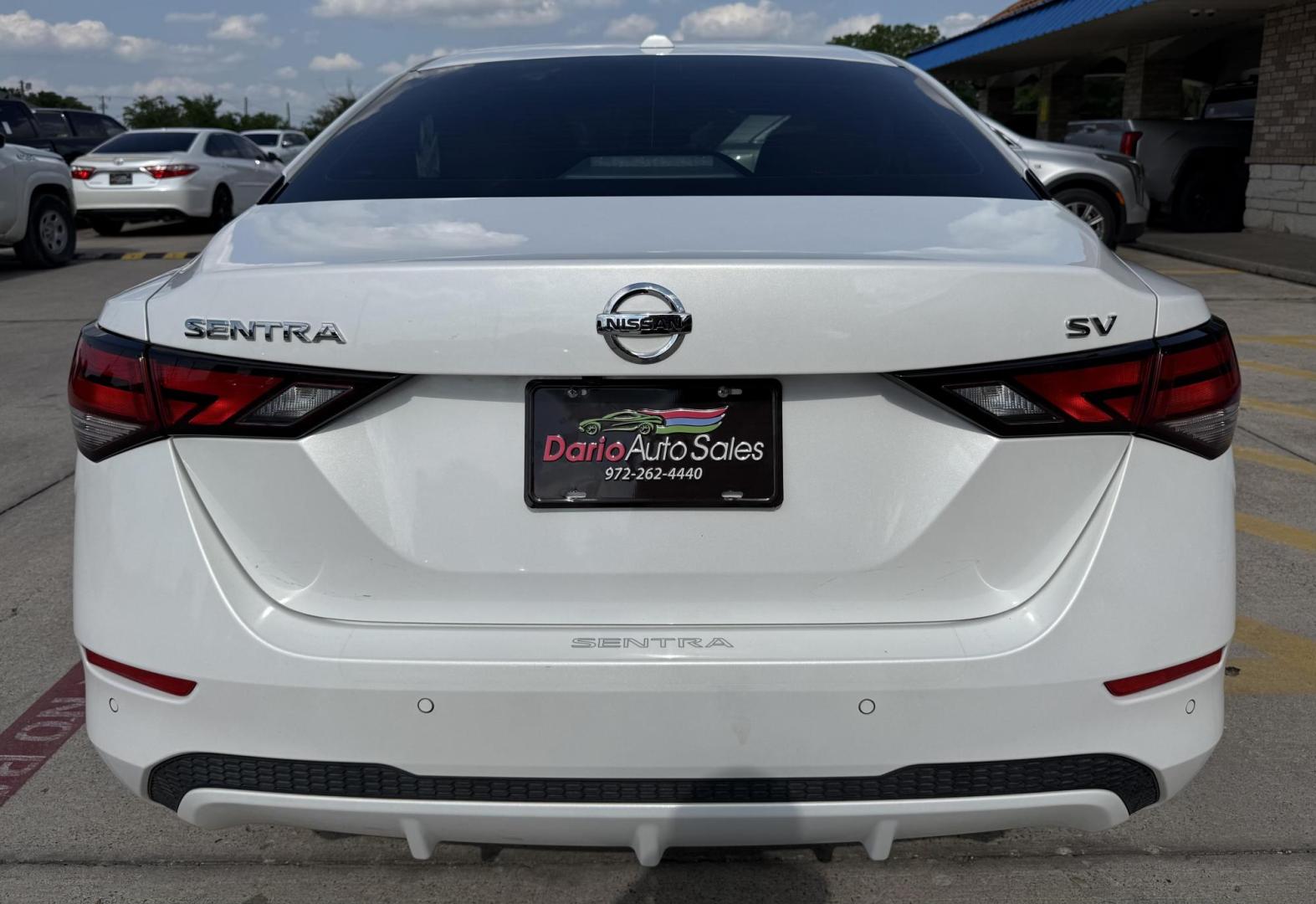 2022 Aspen White Tricoat /Tan Charcoal Nissan Sentra 77833 (3N1AB8CV5NY) with an 1.8L L4 SFI DOHC 16V engine, Continuously Variable Transmission transmission, located at 2401 E Main St., Grand Prairie, TX, 75050, (972) 262-4440, 32.748981, -96.969643 - Photo#5
