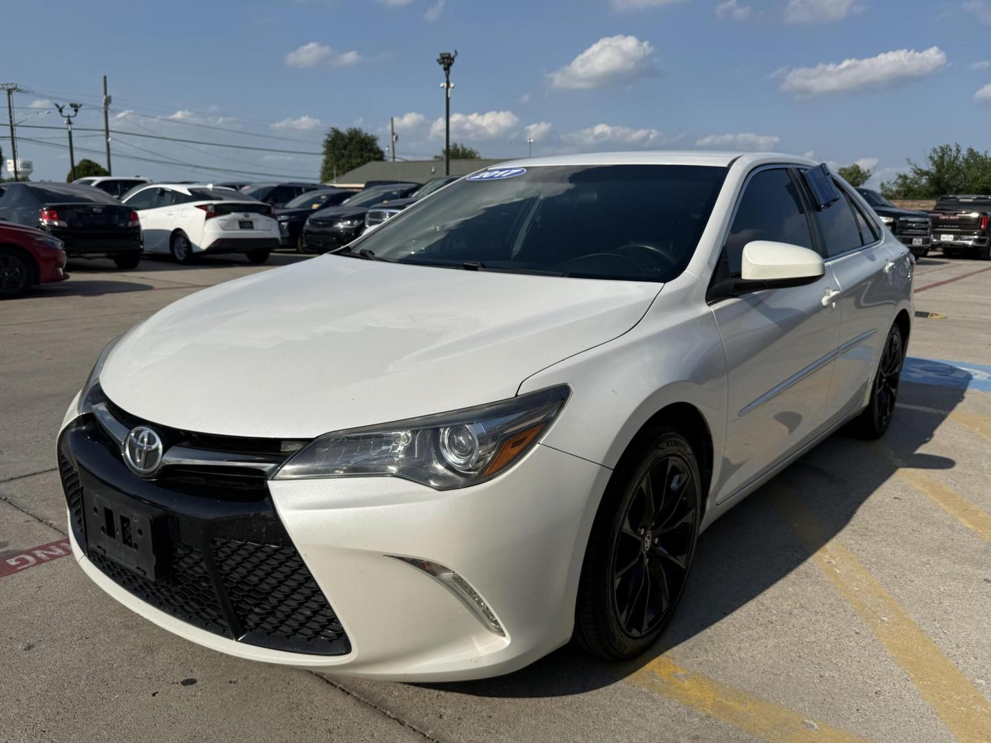 2017 Super White /Black and Ash, leather/suede Black, leather/suede Toyota Camry 55375 (4T1BF1FK8HU) with an 2.5L L4 DOHC 16V engine, 6-Speed Automatic transmission, located at 2401 E Main St., Grand Prairie, TX, 75050, (972) 262-4440, 32.748981, -96.969643 - Photo#0