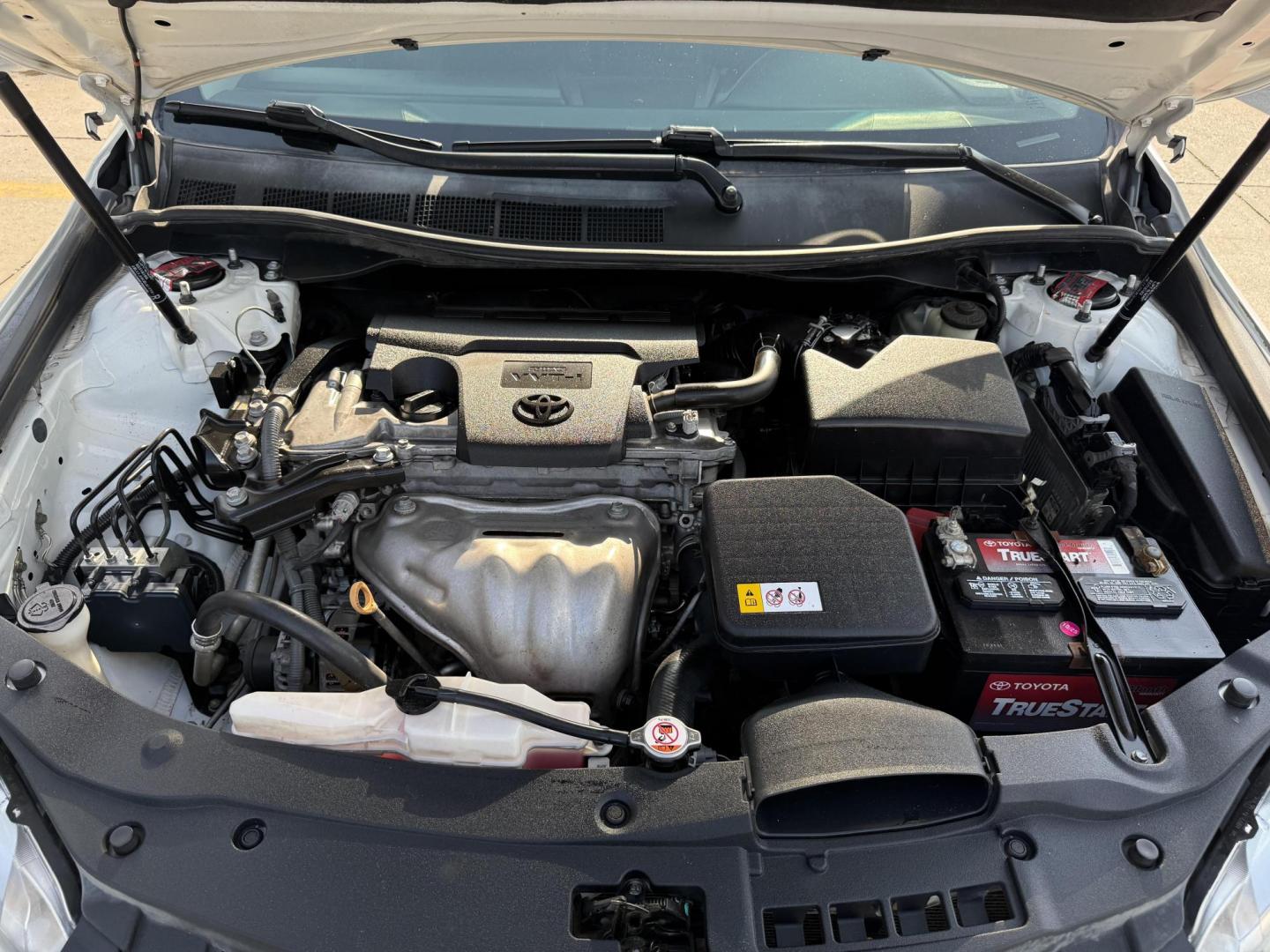 2017 Super White /Black and Ash, leather/suede Black, leather/suede Toyota Camry 55375 (4T1BF1FK8HU) with an 2.5L L4 DOHC 16V engine, 6-Speed Automatic transmission, located at 2401 E Main St., Grand Prairie, TX, 75050, (972) 262-4440, 32.748981, -96.969643 - Photo#15