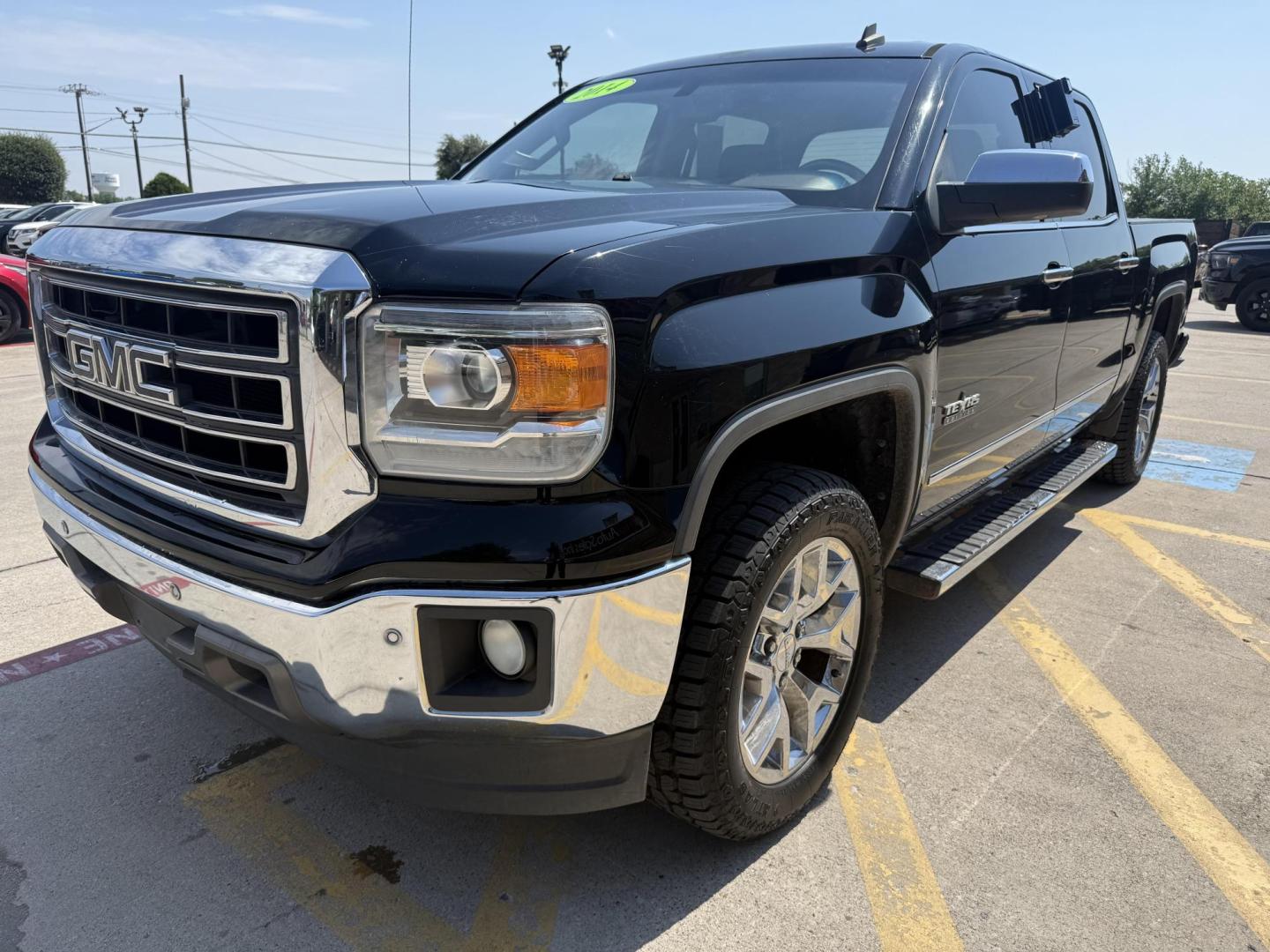 2014 GMC Sierra 2WD Crew Cab SLT SWB's photo