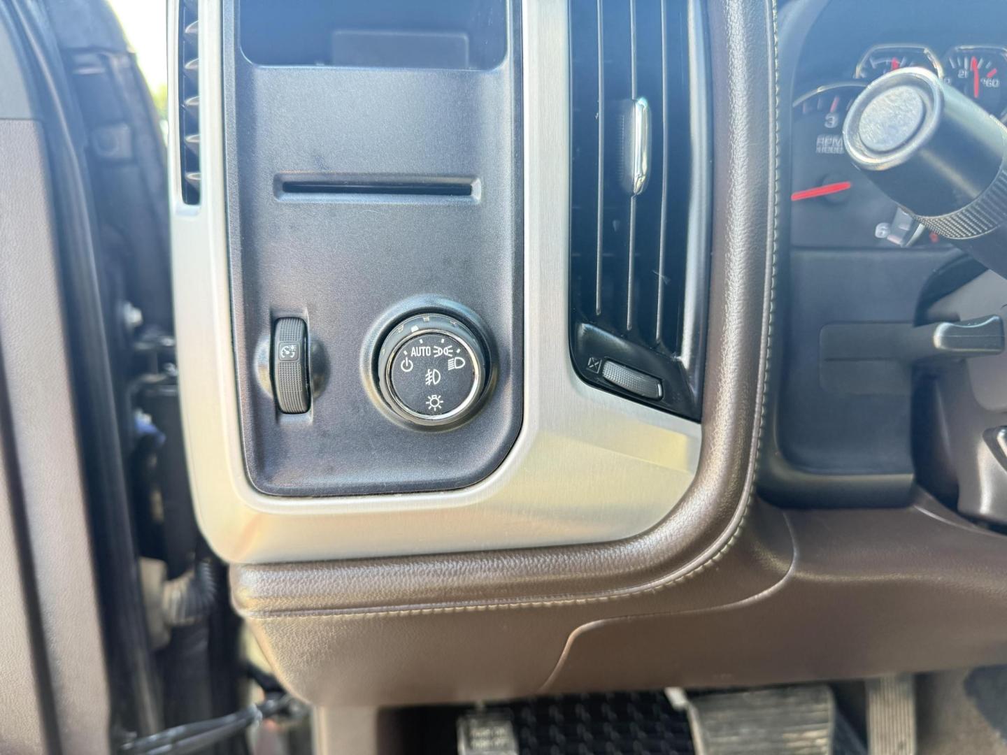 2014 Onyx Black /Cocoa/Dune Cocoa/Dune Jet Black Jet Black Jet Blac GMC Sierra 1500 47294 (3GTP1VEC1EG) with an 5.3L V8 OHV 16V engine, 6-Speed Automatic transmission, located at 2401 E Main St., Grand Prairie, TX, 75050, (972) 262-4440, 32.748981, -96.969643 - Photo#13