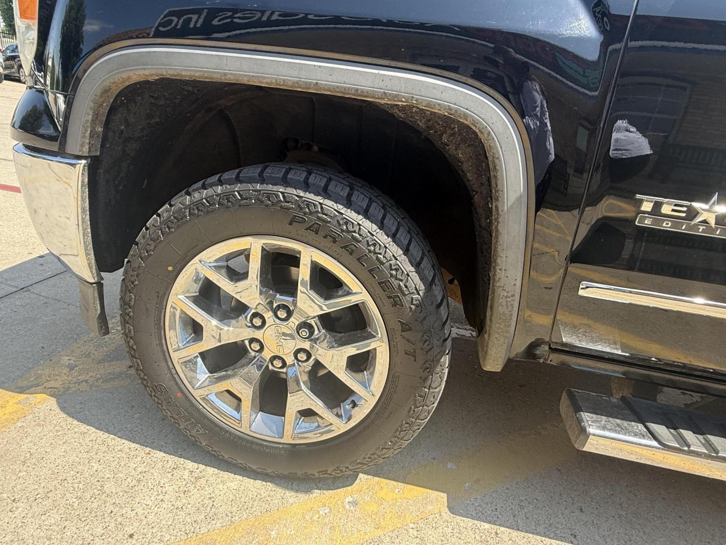 2014 Onyx Black /Cocoa/Dune Cocoa/Dune Jet Black Jet Black Jet Blac GMC Sierra 1500 47294 (3GTP1VEC1EG) with an 5.3L V8 OHV 16V engine, 6-Speed Automatic transmission, located at 2401 E Main St., Grand Prairie, TX, 75050, (972) 262-4440, 32.748981, -96.969643 - Photo#23
