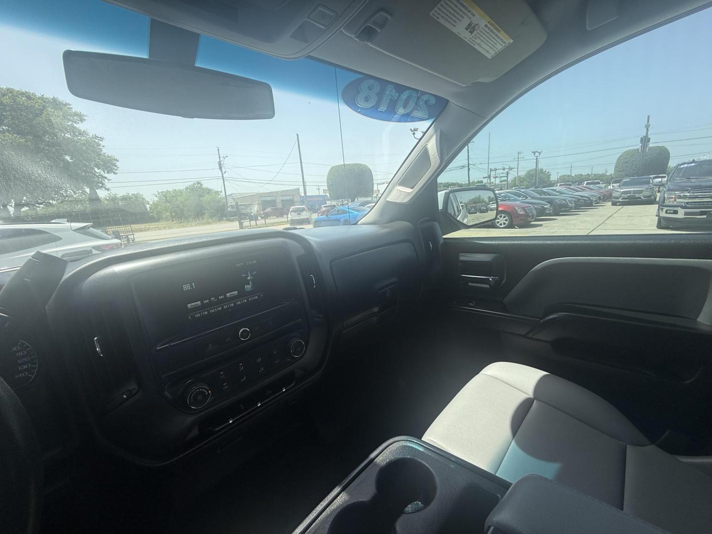 2018 Summit White /Dark Ash Seats w/Jet Black Interior Accents, cloth Chevrolet Silverado 1500 59698 (1GCRCNEH2JZ) with an 4.3L V6 OHV 12V engine, 6-Speed Automatic transmission, located at 2401 E Main St., Grand Prairie, TX, 75050, (972) 262-4440, 32.748981, -96.969643- Photo#11