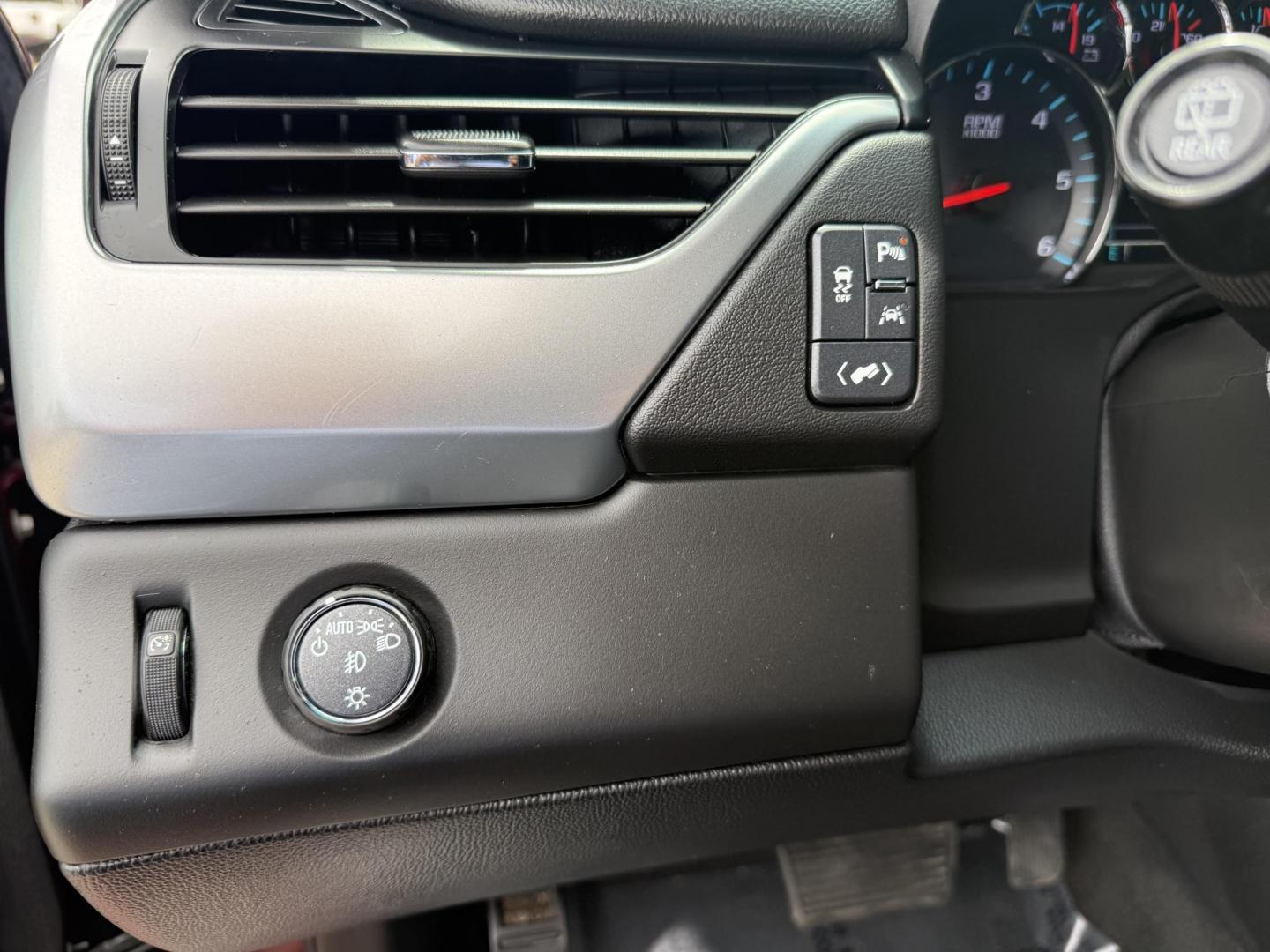 2020 Siren Red Tintcoat /Cocoa/Dune, leather Jet Black, leather Jet Black/D Chevrolet Suburban 70487 (1GNSCHKC8LR) with an 5.3L V8 OHV 16V engine, 6-Speed Automatic transmission, located at 2401 E Main St., Grand Prairie, TX, 75050, (972) 262-4440, 32.748981, -96.969643 - Photo#0