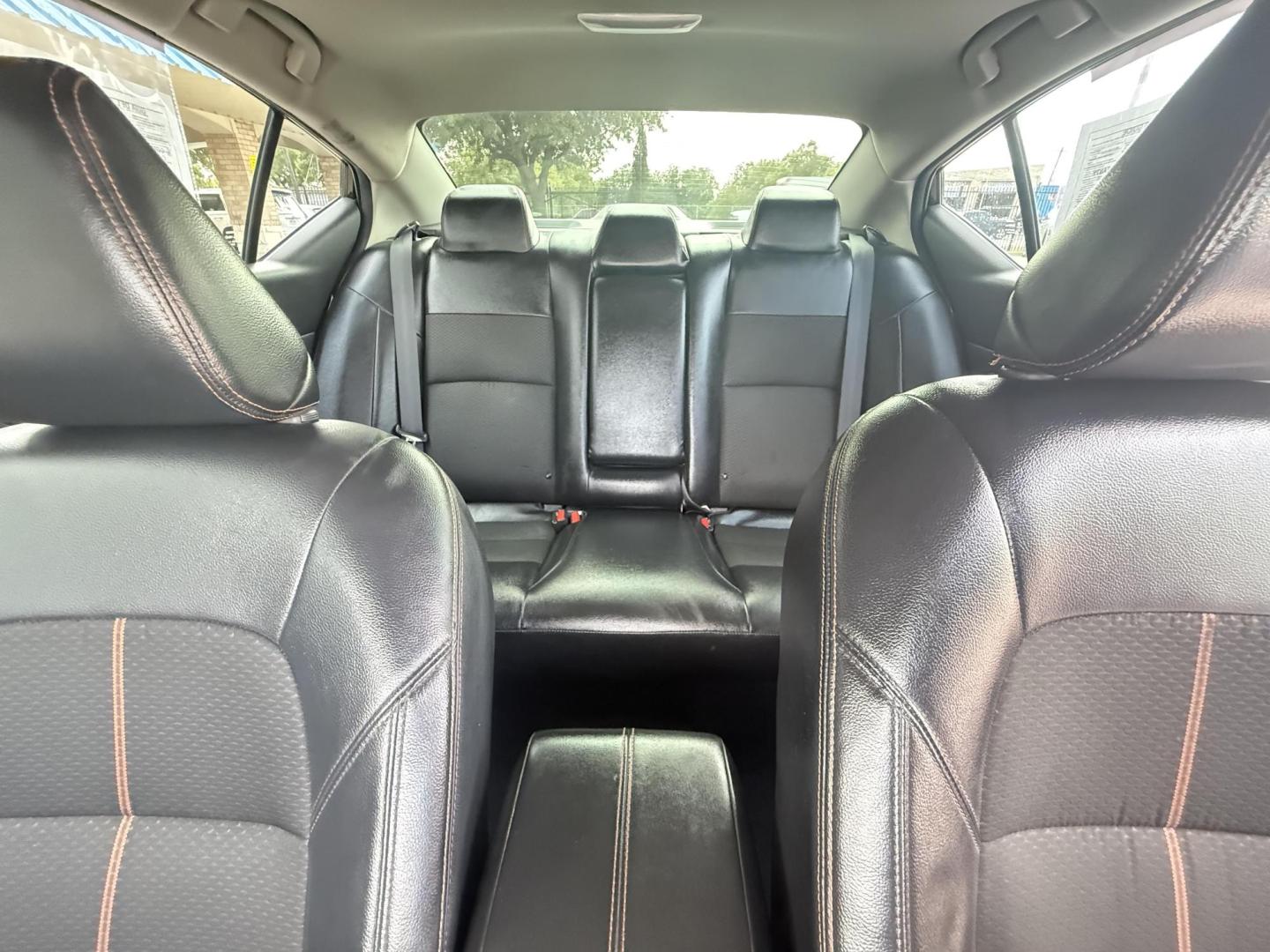 2021 Super Black /Sport, premium cloth Nissan Altima 75002 (1N4BL4CV9MN) with an 2.5L L4 DOHC 16V engine, Continuously Variable Transmission transmission, located at 2401 E Main St., Grand Prairie, TX, 75050, (972) 262-4440, 32.748981, -96.969643 - Photo#8