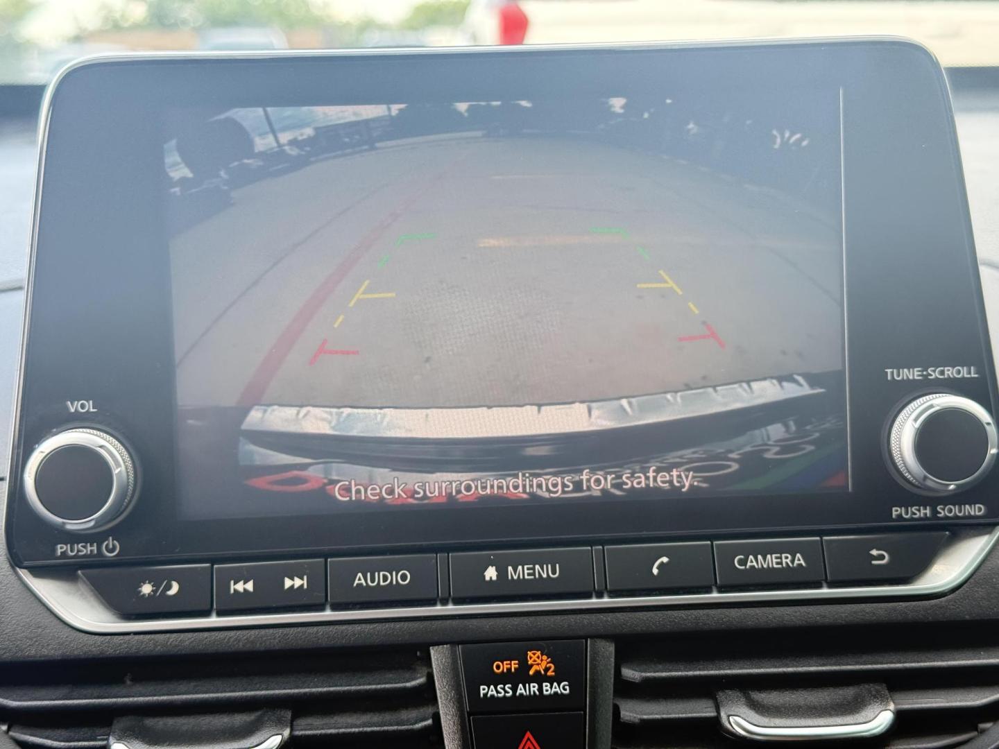 2021 Super Black /Sport, premium cloth Nissan Altima 75002 (1N4BL4CV9MN) with an 2.5L L4 DOHC 16V engine, Continuously Variable Transmission transmission, located at 2401 E Main St., Grand Prairie, TX, 75050, (972) 262-4440, 32.748981, -96.969643 - Photo#9