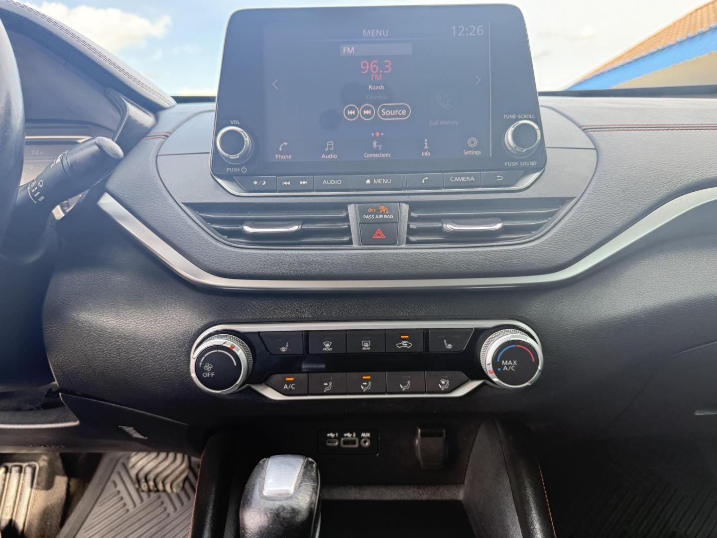 2021 Super Black /Sport, premium cloth Nissan Altima 75002 (1N4BL4CV9MN) with an 2.5L L4 DOHC 16V engine, Continuously Variable Transmission transmission, located at 2401 E Main St., Grand Prairie, TX, 75050, (972) 262-4440, 32.748981, -96.969643 - Photo#17