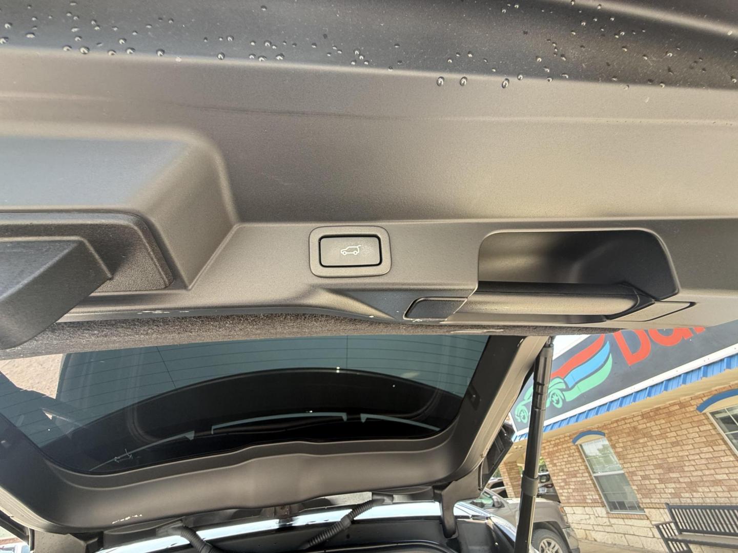 2019 Bosphorus Grey SVO Ultra Metallic Gloss /Ebony w/Cirrus Headliner, premium leather Ebony, p Land Rover Range Rover Sport 66602 (SALWR2RV3KA) with an 3.0L V6 24V DOHC SUPERCHARGED engine, 8-Speed Automatic transmission, located at 2401 E Main St., Grand Prairie, TX, 75050, (972) 262-4440, 32.748981, -96.969643 - Photo#22