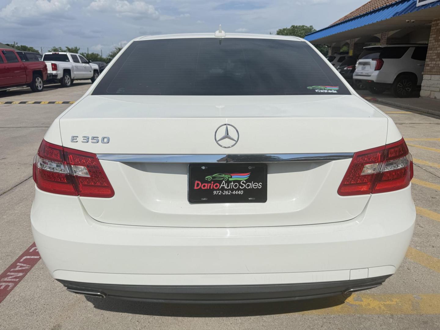 2012 Arctic White /Almond/Black Leather Interior Almond/Black Vinyl I Mercedes-Benz E-Class 43858 (WDDHF5KB1CA) with an 3.5L V6 DOHC 24V engine, 7-Speed Automatic transmission, located at 2401 E Main St., Grand Prairie, TX, 75050, (972) 262-4440, 32.748981, -96.969643 - Photo#6