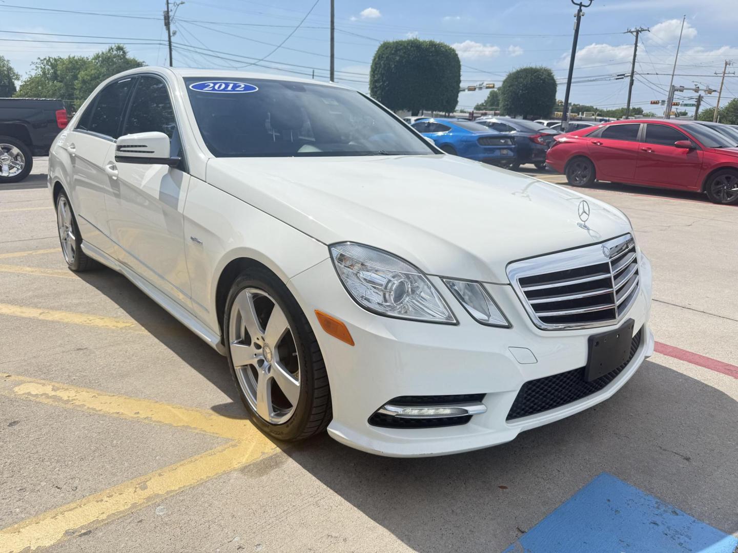 2012 Arctic White /Almond/Black Leather Interior Almond/Black Vinyl I Mercedes-Benz E-Class 43858 (WDDHF5KB1CA) with an 3.5L V6 DOHC 24V engine, 7-Speed Automatic transmission, located at 2401 E Main St., Grand Prairie, TX, 75050, (972) 262-4440, 32.748981, -96.969643 - Photo#12