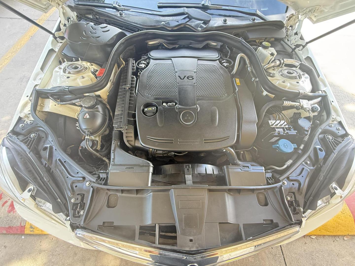 2012 Arctic White /Almond/Black Leather Interior Almond/Black Vinyl I Mercedes-Benz E-Class 43858 (WDDHF5KB1CA) with an 3.5L V6 DOHC 24V engine, 7-Speed Automatic transmission, located at 2401 E Main St., Grand Prairie, TX, 75050, (972) 262-4440, 32.748981, -96.969643 - Photo#13