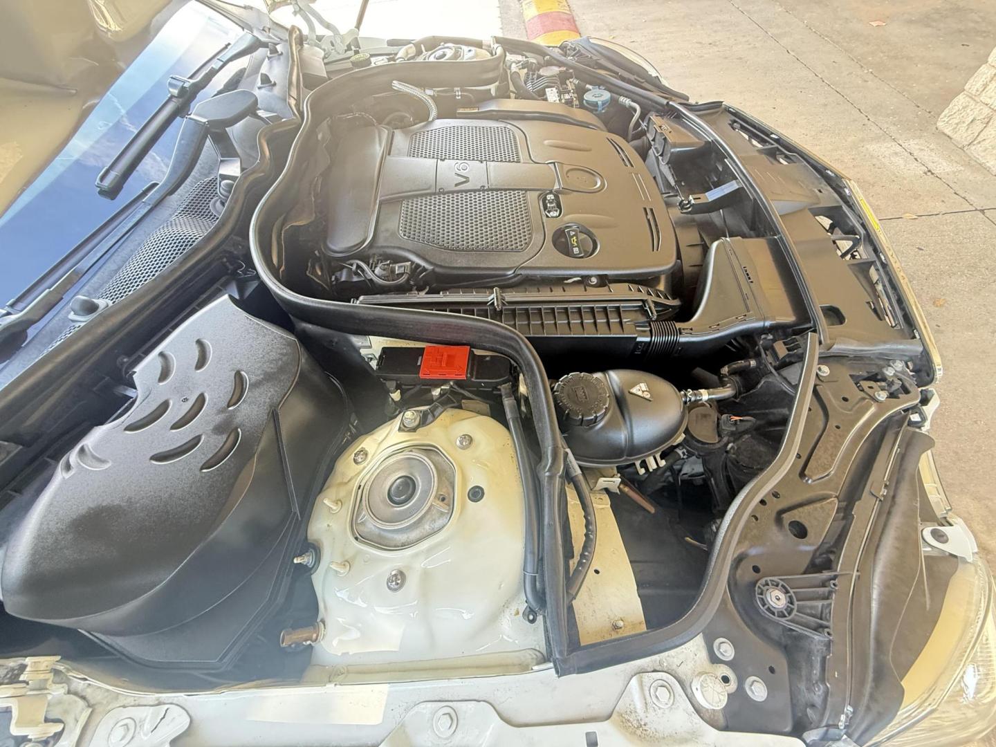 2012 Arctic White /Almond/Black Leather Interior Almond/Black Vinyl I Mercedes-Benz E-Class 43858 (WDDHF5KB1CA) with an 3.5L V6 DOHC 24V engine, 7-Speed Automatic transmission, located at 2401 E Main St., Grand Prairie, TX, 75050, (972) 262-4440, 32.748981, -96.969643 - Photo#19