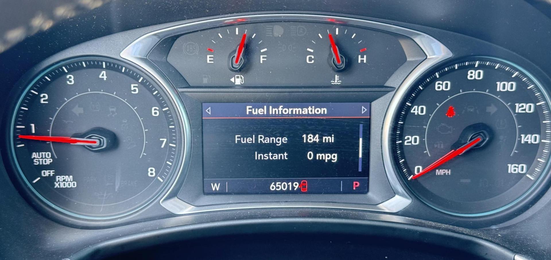 2019 Silver Ice Metallic /Jet Black, premium cloth Jet Black/Cinnamon, cloth Chevrolet Equinox 63877 (2GNAXLEX4K6) with an 2.0L L4 DOHC 16V engine, 9-Speed Automatic transmission, located at 2401 E Main St., Grand Prairie, TX, 75050, (972) 262-4440, 32.748981, -96.969643 - Photo#18