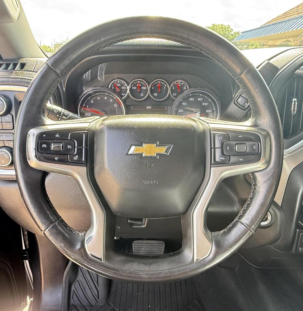 2021 Northsky Blue Metallic /Gideon/Very Dark Atmosphere, cloth Gideon/Very Dar Chevrolet Silverado 1500 74656 (1GCUYDET5MZ) with an 3.0L L6 DOHC 16V TURBO DIESEL engine, 6-Speed Automatic transmission, located at 2401 E Main St., Grand Prairie, TX, 75050, (972) 262-4440, 32.748981, -96.969643 - Photo#27