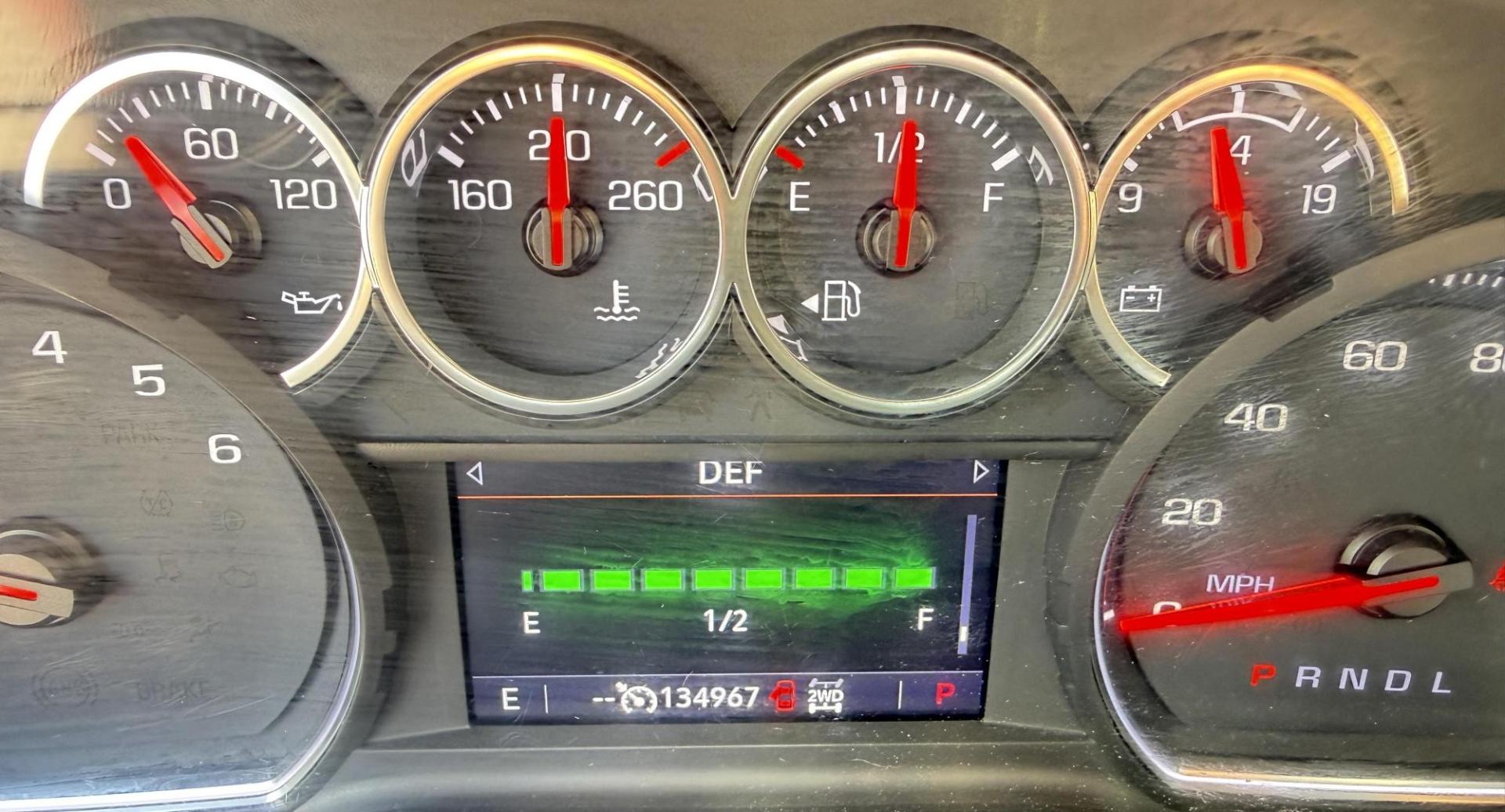 2021 Northsky Blue Metallic /Gideon/Very Dark Atmosphere, cloth Gideon/Very Dar Chevrolet Silverado 1500 74656 (1GCUYDET5MZ) with an 3.0L L6 DOHC 16V TURBO DIESEL engine, 6-Speed Automatic transmission, located at 2401 E Main St., Grand Prairie, TX, 75050, (972) 262-4440, 32.748981, -96.969643 - Photo#33