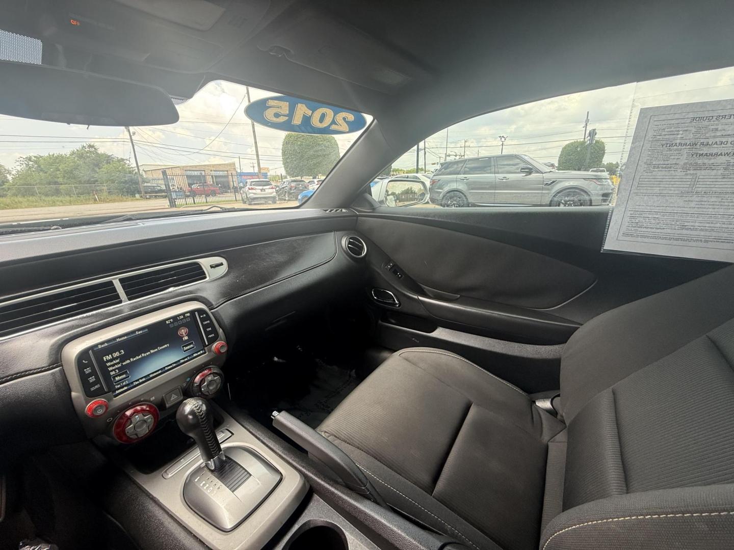 2015 Silver Ice Metallic /Beige Black Gray Chevrolet Camaro 49804 (2G1FD1E36F9) with an 3.6L V6 DOHC 24V FFV engine, 6-Speed Automatic transmission, located at 2401 E Main St., Grand Prairie, TX, 75050, (972) 262-4440, 32.748981, -96.969643 - Photo#26