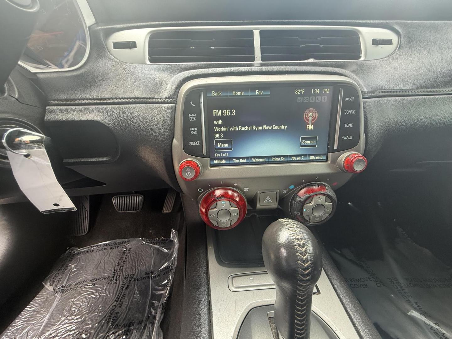 2015 Silver Ice Metallic /Beige Black Gray Chevrolet Camaro 49804 (2G1FD1E36F9) with an 3.6L V6 DOHC 24V FFV engine, 6-Speed Automatic transmission, located at 2401 E Main St., Grand Prairie, TX, 75050, (972) 262-4440, 32.748981, -96.969643 - Photo#31