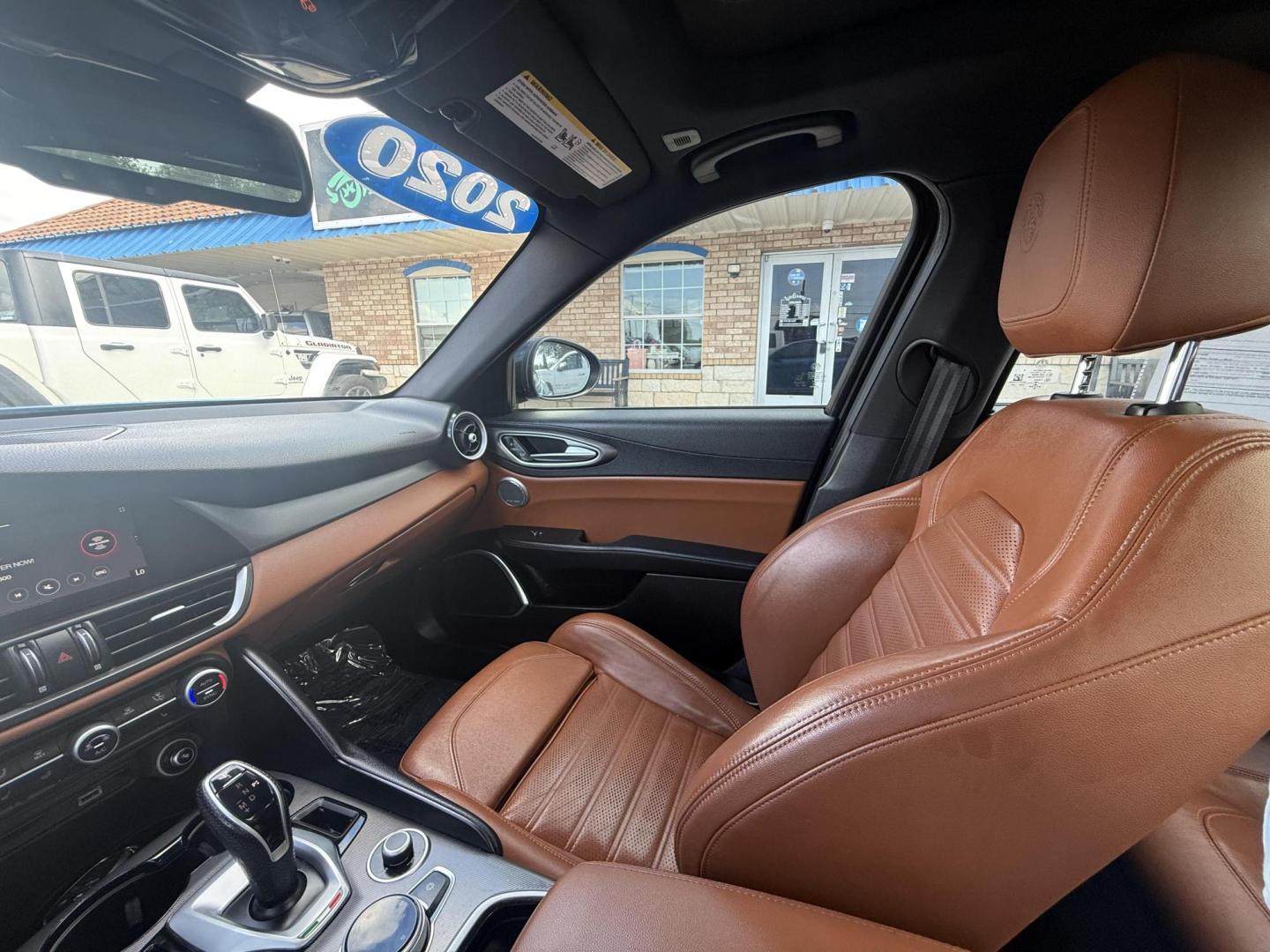 2020 Misano Blue Metallic /Black, leather Black/Ice, leather Black/Red, leath Alfa Romeo Giulia 73093 (ZARFANBN1L7) with an 2.0L L4 DOHC 16V engine, 8-Speed Automatic transmission, located at 2401 E Main St., Grand Prairie, TX, 75050, (972) 262-4440, 32.748981, -96.969643 - Photo#8