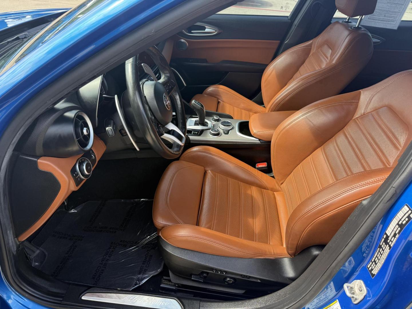 2020 Misano Blue Metallic /Black, leather Black/Ice, leather Black/Red, leath Alfa Romeo Giulia 73093 (ZARFANBN1L7) with an 2.0L L4 DOHC 16V engine, 8-Speed Automatic transmission, located at 2401 E Main St., Grand Prairie, TX, 75050, (972) 262-4440, 32.748981, -96.969643 - Photo#14