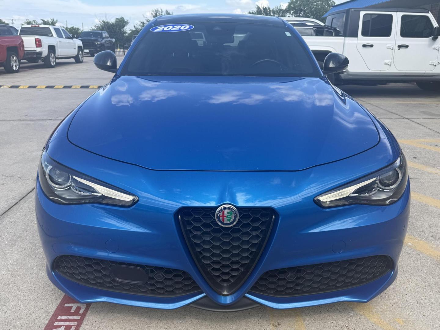 2020 Misano Blue Metallic /Black, leather Black/Ice, leather Black/Red, leath Alfa Romeo Giulia 73093 (ZARFANBN1L7) with an 2.0L L4 DOHC 16V engine, 8-Speed Automatic transmission, located at 2401 E Main St., Grand Prairie, TX, 75050, (972) 262-4440, 32.748981, -96.969643 - Photo#21