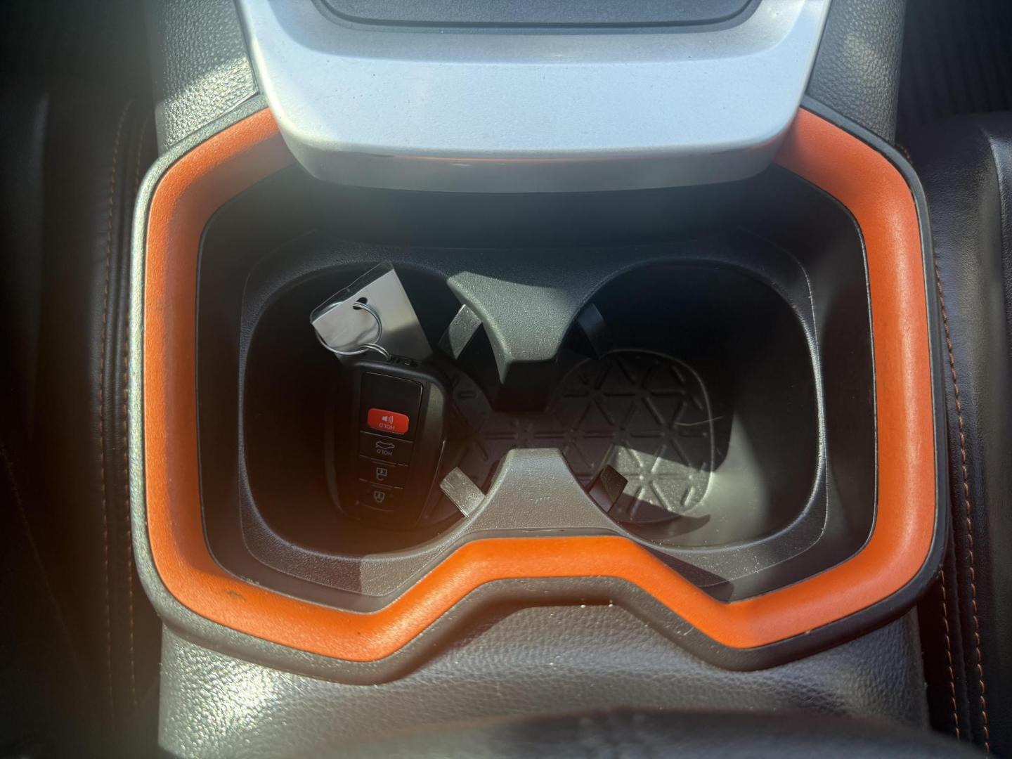 2019 Lunar Rock /Black, leatherette Mocha, leatherette Toyota RAV4 67278 (2T3J1RFV9KC) with an 2.5L L4 DOHC 16V engine, 8-Speed Automatic transmission, located at 2401 E Main St., Grand Prairie, TX, 75050, (972) 262-4440, 32.748981, -96.969643 - Photo#4
