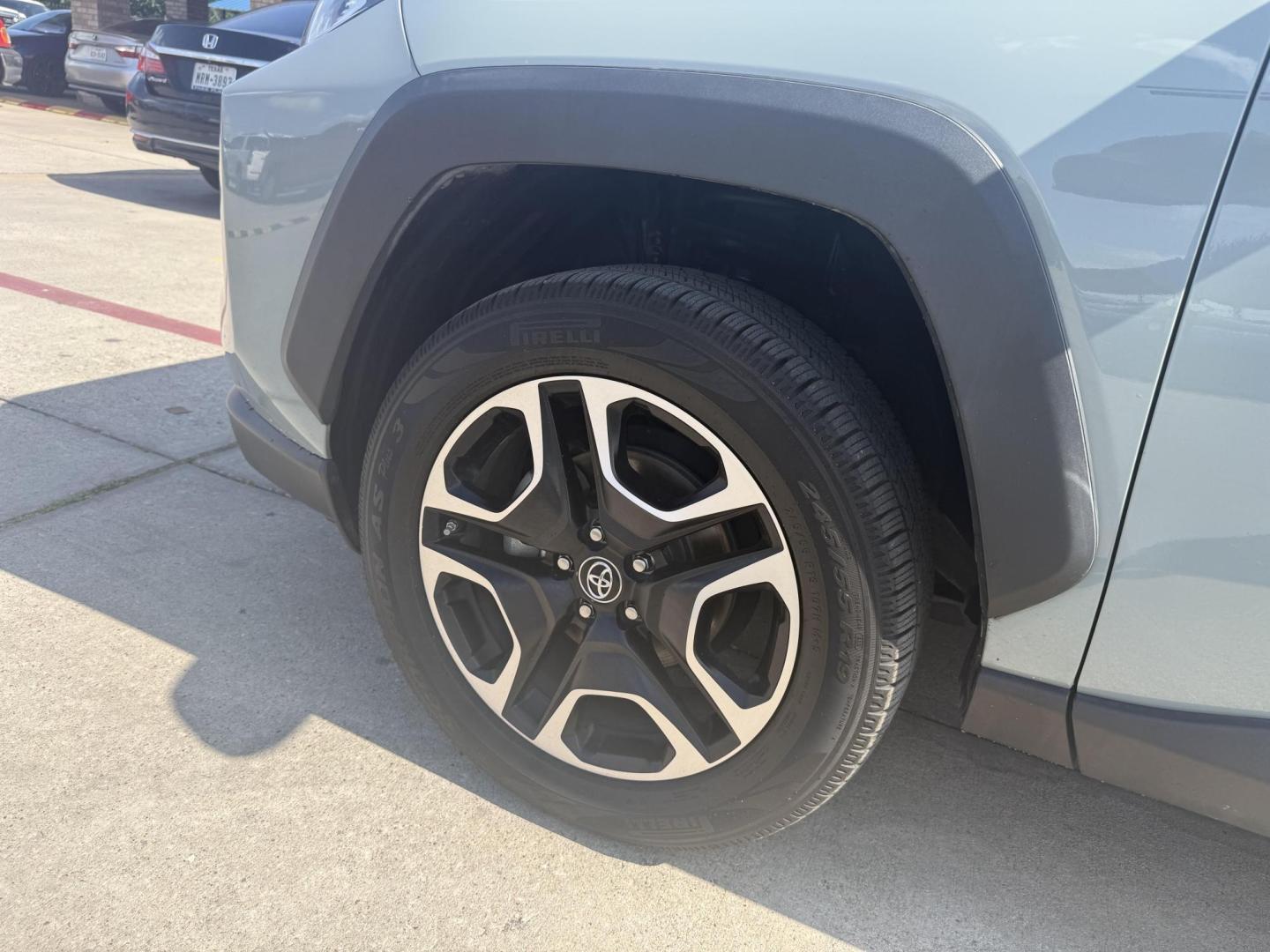 2019 Lunar Rock /Black, leatherette Mocha, leatherette Toyota RAV4 67278 (2T3J1RFV9KC) with an 2.5L L4 DOHC 16V engine, 8-Speed Automatic transmission, located at 2401 E Main St., Grand Prairie, TX, 75050, (972) 262-4440, 32.748981, -96.969643 - Photo#18