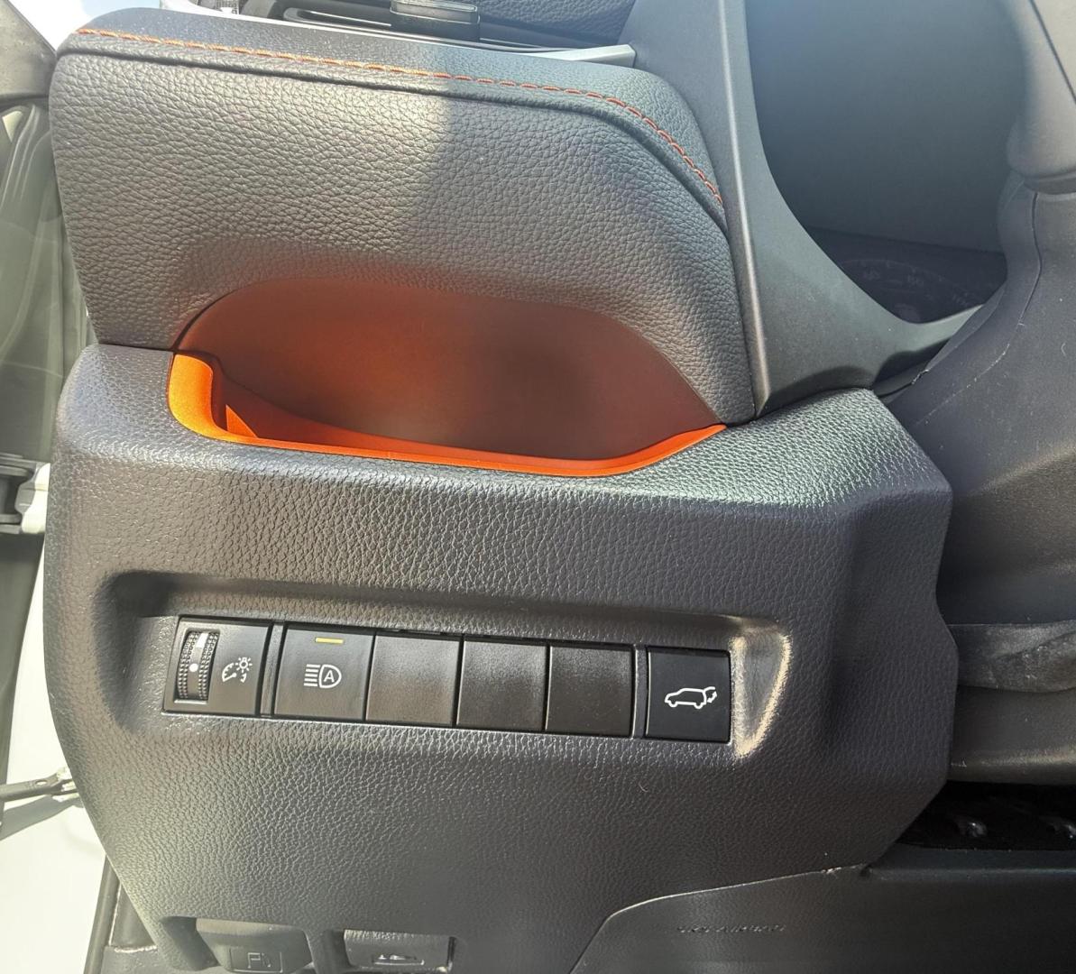 2019 Lunar Rock /Black, leatherette Mocha, leatherette Toyota RAV4 67278 (2T3J1RFV9KC) with an 2.5L L4 DOHC 16V engine, 8-Speed Automatic transmission, located at 2401 E Main St., Grand Prairie, TX, 75050, (972) 262-4440, 32.748981, -96.969643 - Photo#26
