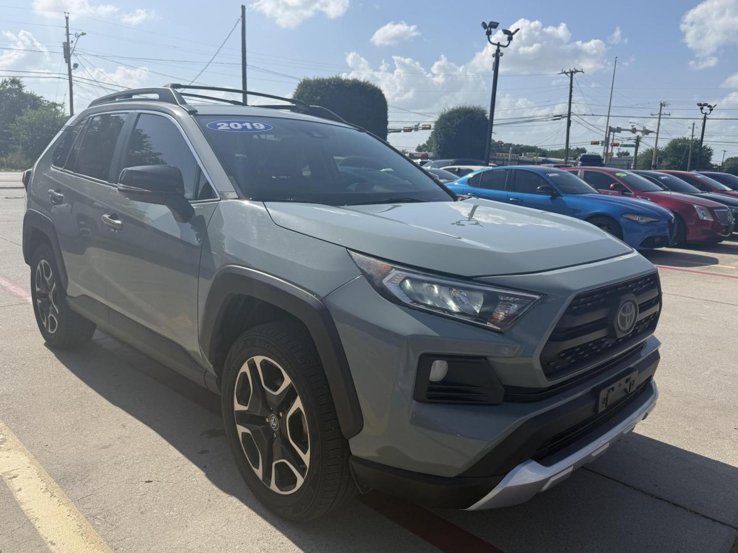 2019 Lunar Rock /Black, leatherette Mocha, leatherette Toyota RAV4 67278 (2T3J1RFV9KC) with an 2.5L L4 DOHC 16V engine, 8-Speed Automatic transmission, located at 2401 E Main St., Grand Prairie, TX, 75050, (972) 262-4440, 32.748981, -96.969643 - Photo#28
