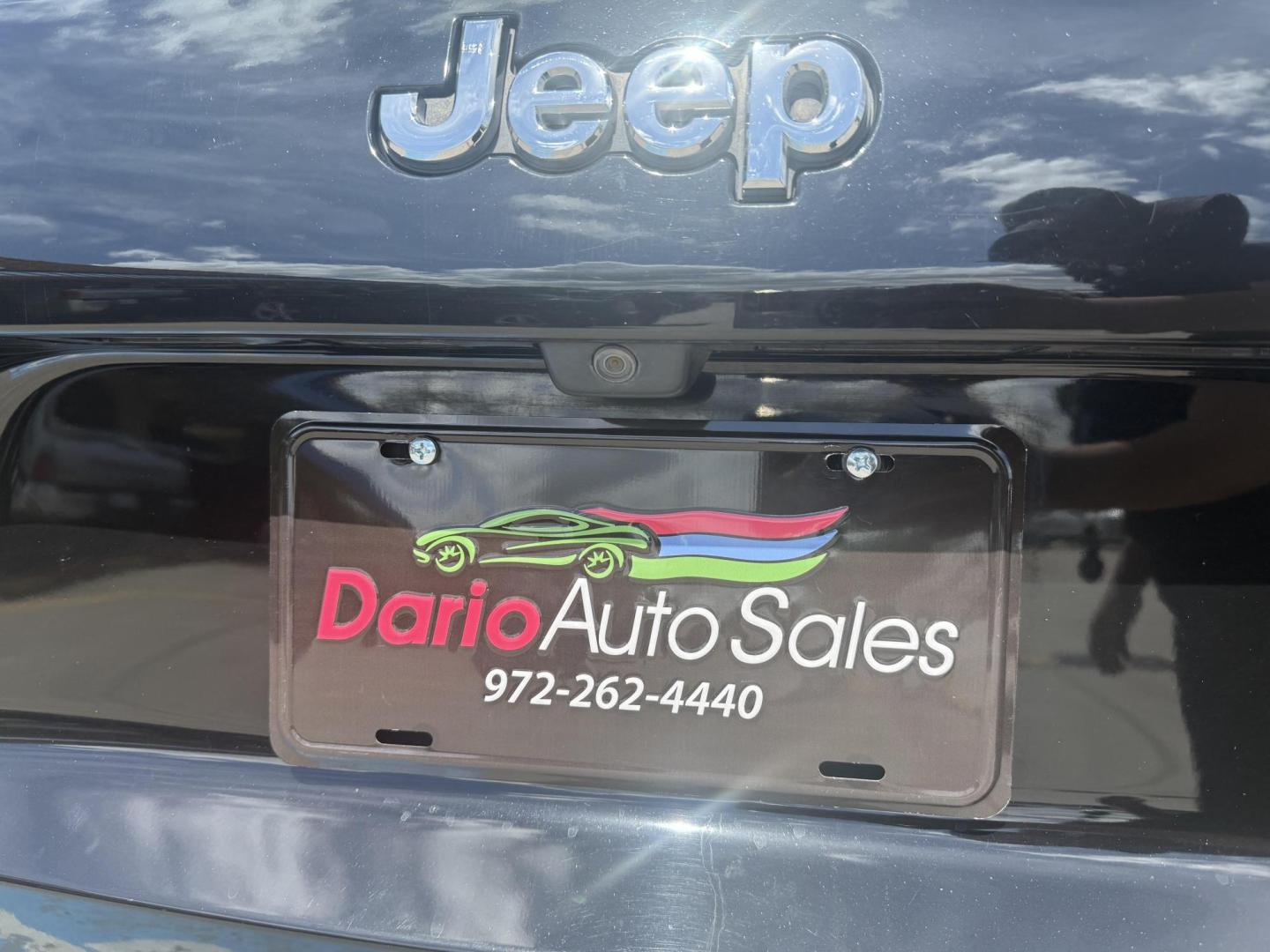 2021 Diamond Black Crystal Pearl Coat /Black, cloth Black/Light Frost Beige, cloth Jeep Cherokee 74375 (1C4PJLCB3MD) with an 2.4L L4 DOHC 16V engine, 9-Speed Automatic transmission, located at 2401 E Main St., Grand Prairie, TX, 75050, (972) 262-4440, 32.748981, -96.969643 - Photo#15
