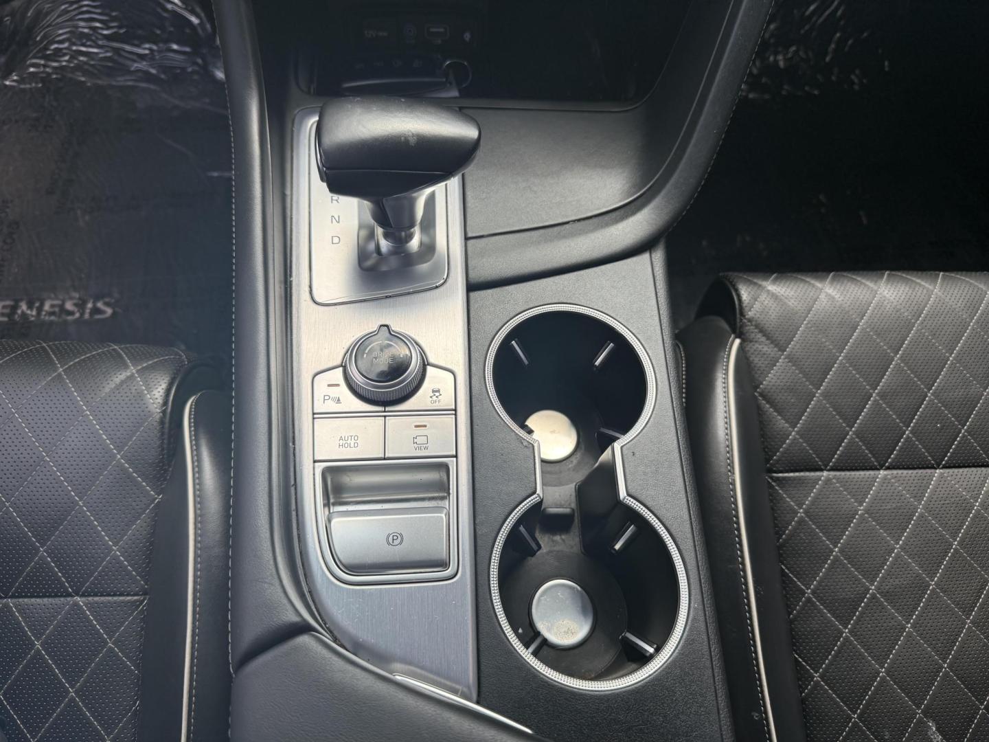 2020 No Data /No Data Genesis G70 (KMTG34LE5LU) with an 3.3L V6 DOHC 24V TURBO engine, 8-Speed Automatic transmission, located at 2401 E Main St., Grand Prairie, TX, 75050, (972) 262-4440, 32.748981, -96.969643 - Photo#27