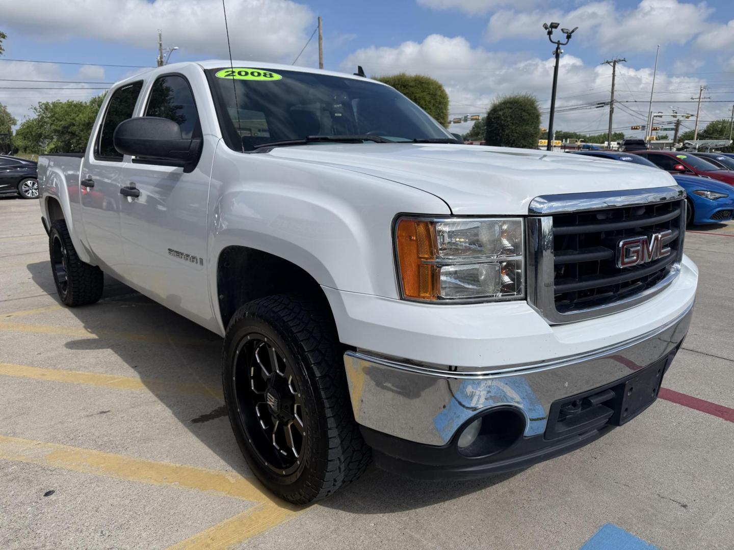 2008 Summit White /Dark Titanium/Light Titanium Cloth Interior Dark T GMC Sierra 1500 35803 (3GTEC13JX8G) with an 5.3L V8 OHV 16V engine, 4-Speed Automatic transmission, located at 2401 E Main St., Grand Prairie, TX, 75050, (972) 262-4440, 32.748981, -96.969643 - Photo#15