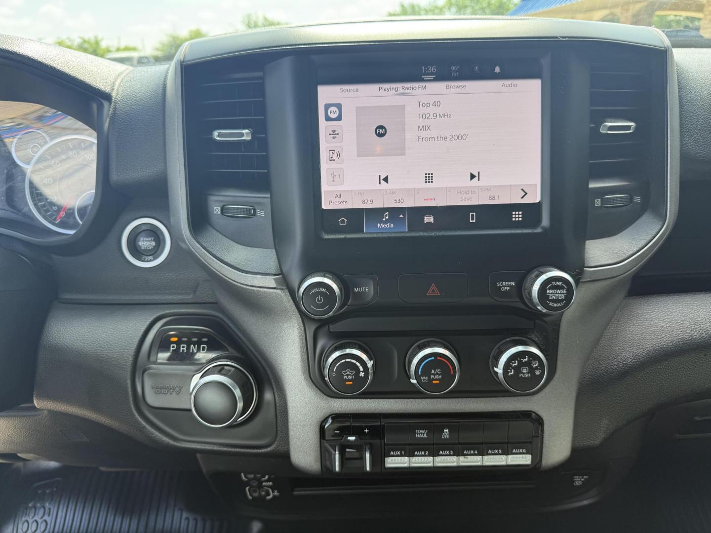 2022 No Data /No Data RAM 2500 (3C7WR4AJ0NG) with an 6.4L L6 engine, 6-Speed Automatic transmission, located at 2401 E Main St., Grand Prairie, TX, 75050, (972) 262-4440, 32.748981, -96.969643 - Photo#8