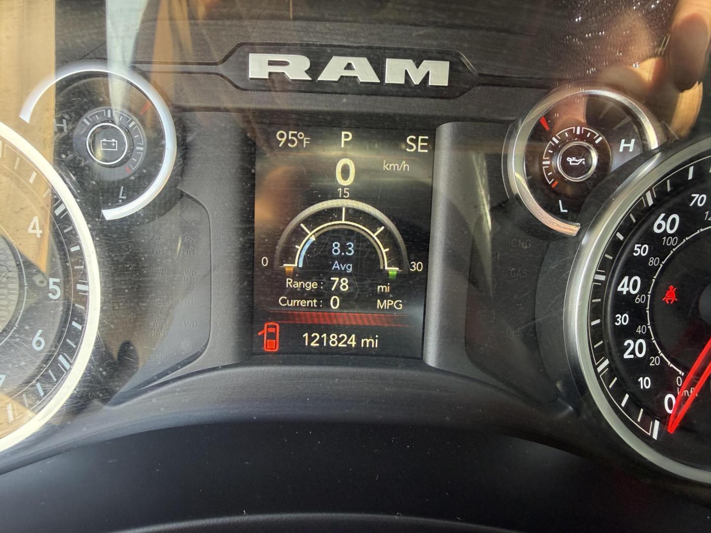 2022 No Data /No Data RAM 2500 (3C7WR4AJ0NG) with an 6.4L L6 engine, 6-Speed Automatic transmission, located at 2401 E Main St., Grand Prairie, TX, 75050, (972) 262-4440, 32.748981, -96.969643 - Photo#18