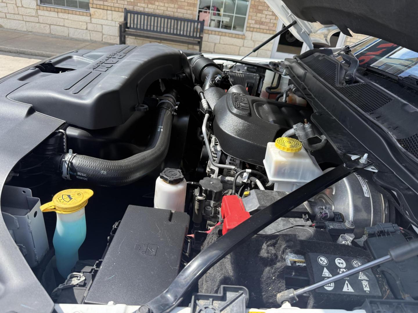 2022 No Data /No Data RAM 2500 (3C7WR4AJ0NG) with an 6.4L L6 engine, 6-Speed Automatic transmission, located at 2401 E Main St., Grand Prairie, TX, 75050, (972) 262-4440, 32.748981, -96.969643 - Photo#19