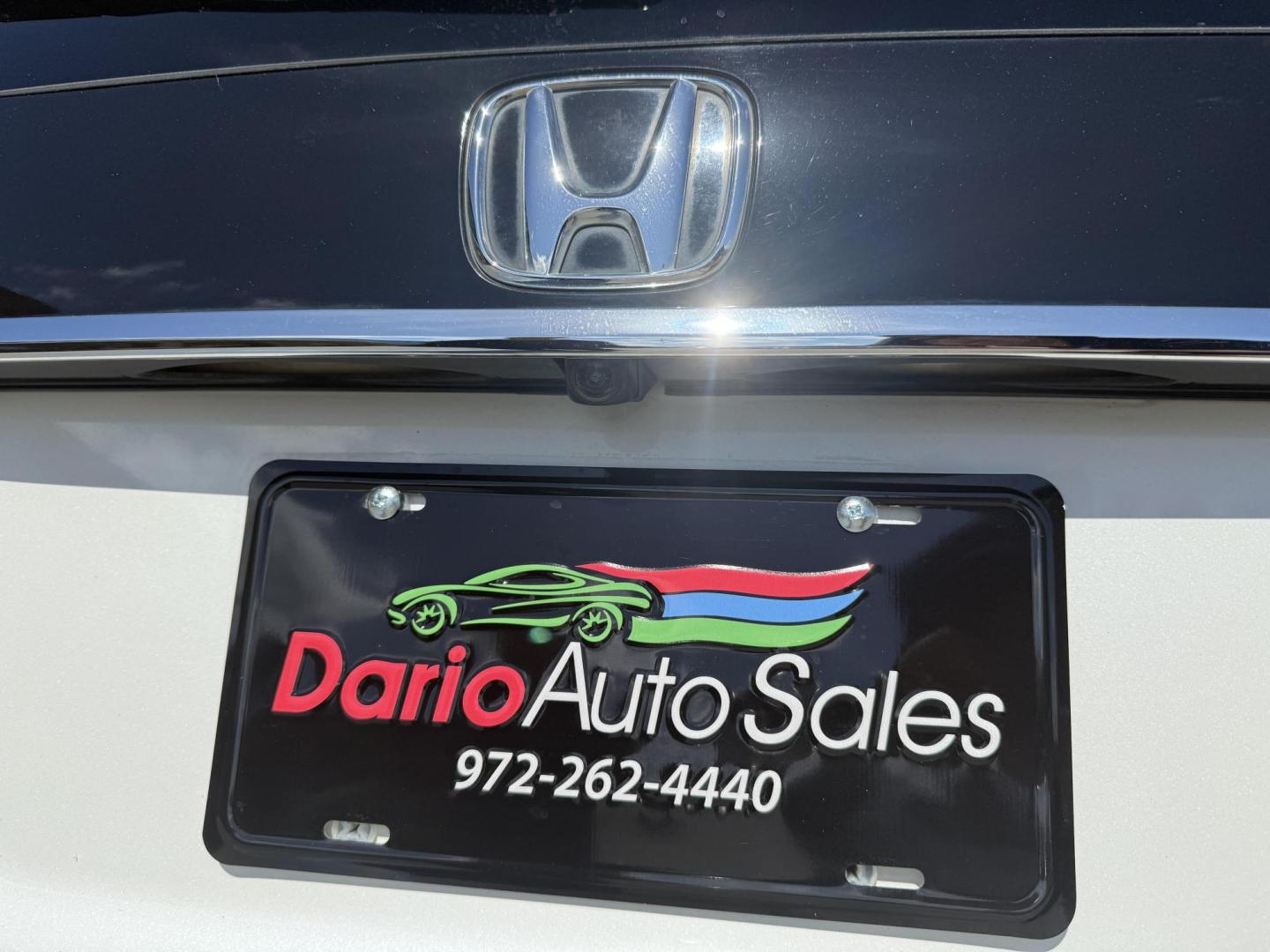 2012 White Diamond Pearl /Beige Cloth Interior Black Cloth Interior Gray Clo Honda CR-V 44641 (5J6RM3H50CL) with an 2.4L L4 DOHC 16V engine, 5-Speed Automatic transmission, located at 2401 E Main St., Grand Prairie, TX, 75050, (972) 262-4440, 32.748981, -96.969643 - Photo#9