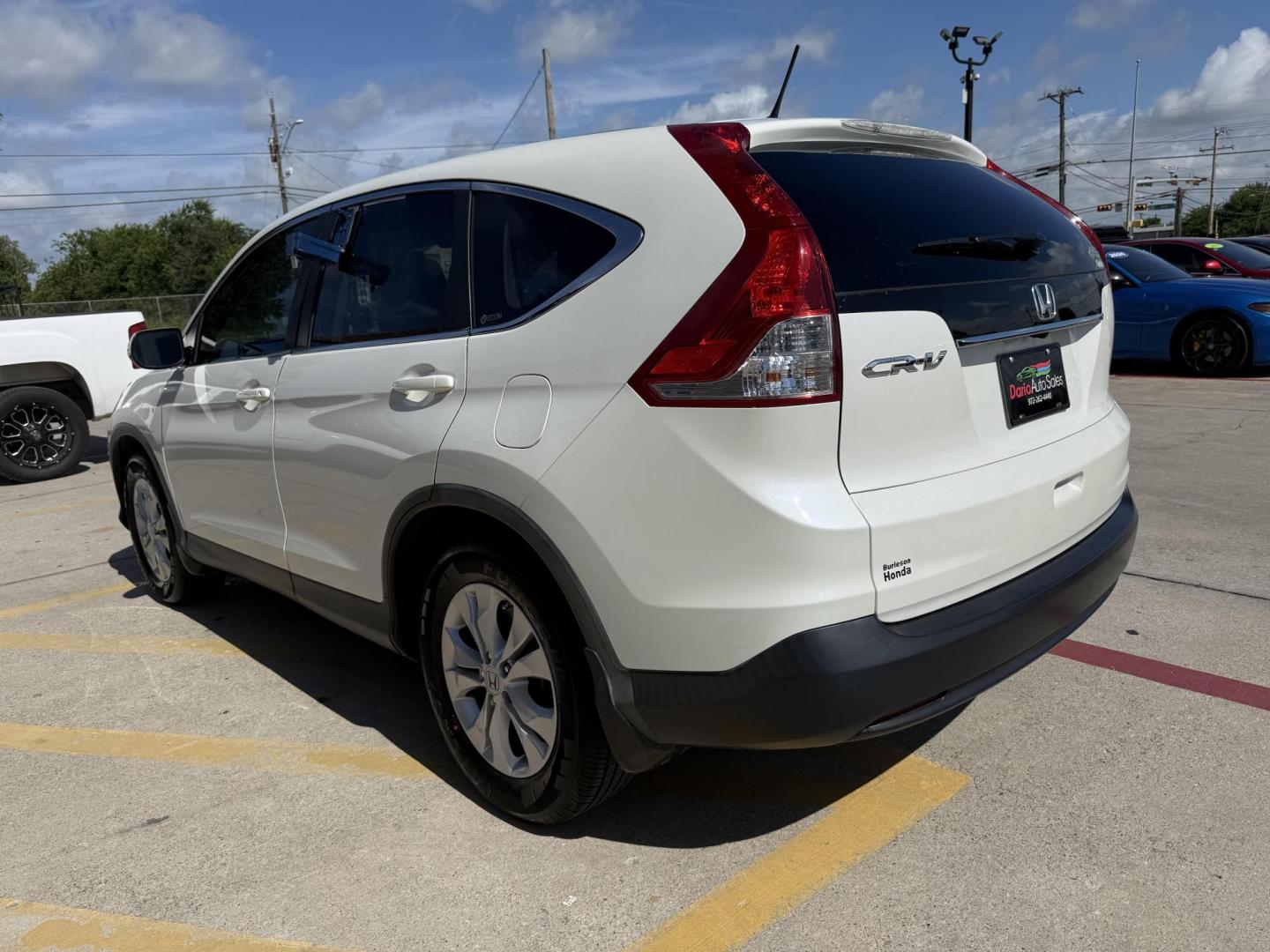2012 White Diamond Pearl /Beige Cloth Interior Black Cloth Interior Gray Clo Honda CR-V 44641 (5J6RM3H50CL) with an 2.4L L4 DOHC 16V engine, 5-Speed Automatic transmission, located at 2401 E Main St., Grand Prairie, TX, 75050, (972) 262-4440, 32.748981, -96.969643 - Photo#23