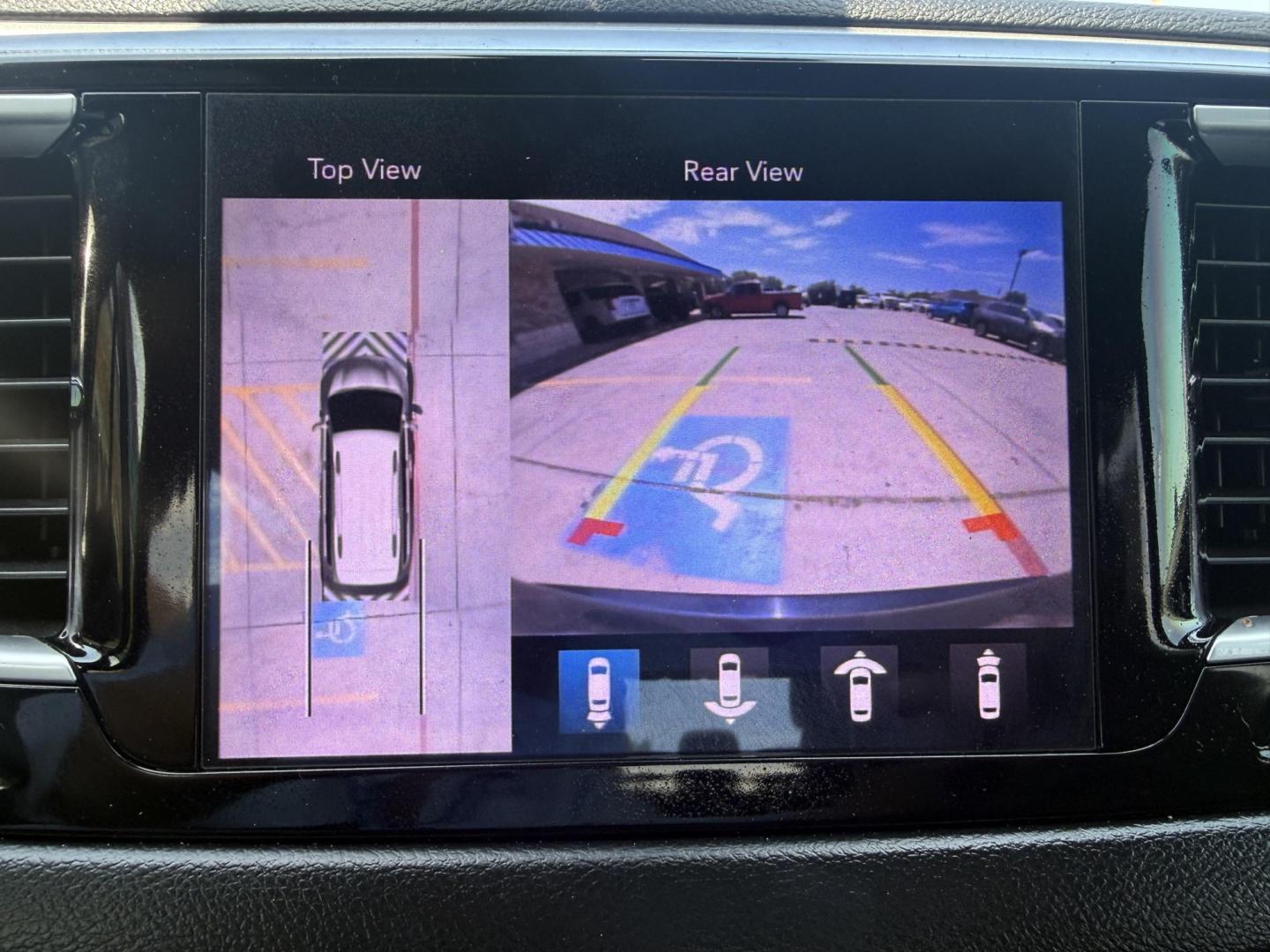 2019 Brilliant Black Crystal Pearl Coat /Black/Alloy, leather Black/Light Diesel Gray, leat Chrysler Pacifica 63940 (2C4RC1EG3KR) with an 3.6L V6 DOHC 24V engine, 9-Speed Automatic transmission, located at 2401 E Main St., Grand Prairie, TX, 75050, (972) 262-4440, 32.748981, -96.969643- Photo#1