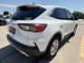 2020 Oxford White /Dark Earth Gray, premium cloth Sandstone, premium Ford Escape 70020 (1FMCU0G62LU) with an 1.5L L3 engine, 8-Speed Automatic transmission, located at 2401 E Main St., Grand Prairie, TX, 75050, (972) 262-4440, 32.748981, -96.969643- Photo#16